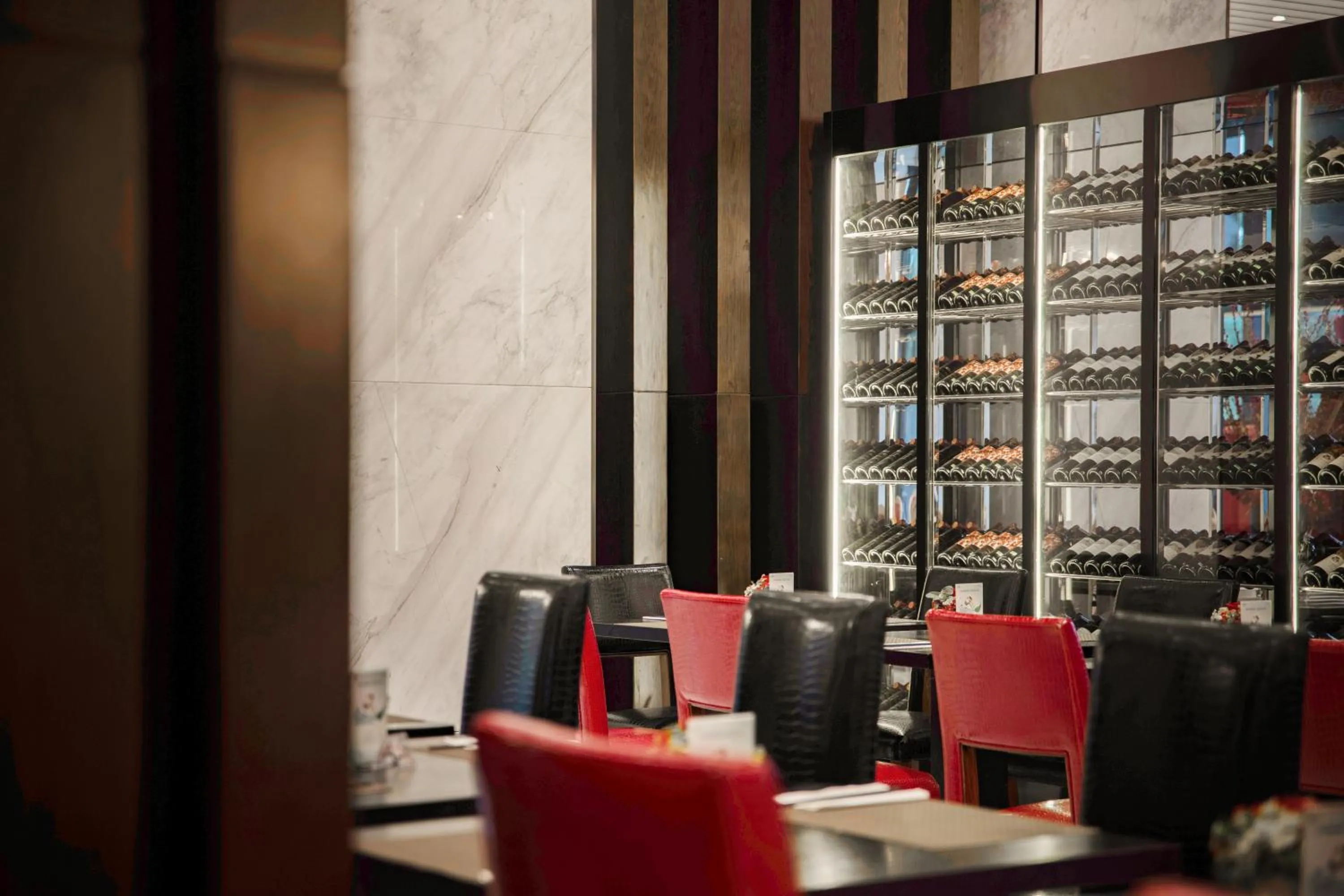 Restaurant/places to eat in Holiday Inn Shanghai Hongqiao West by IHG