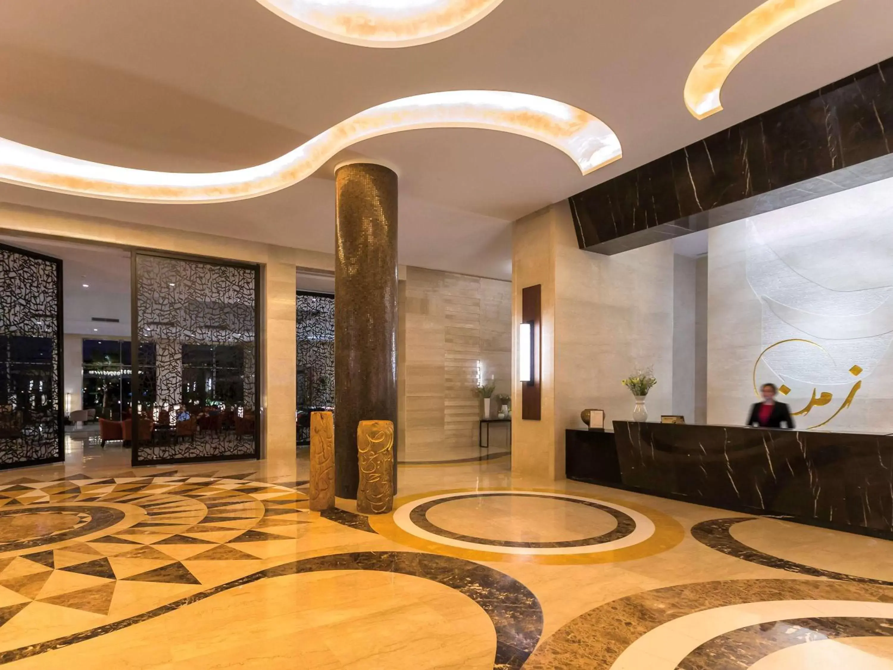 Property building, Lobby/Reception in Mövenpick Hotel du Lac Tunis