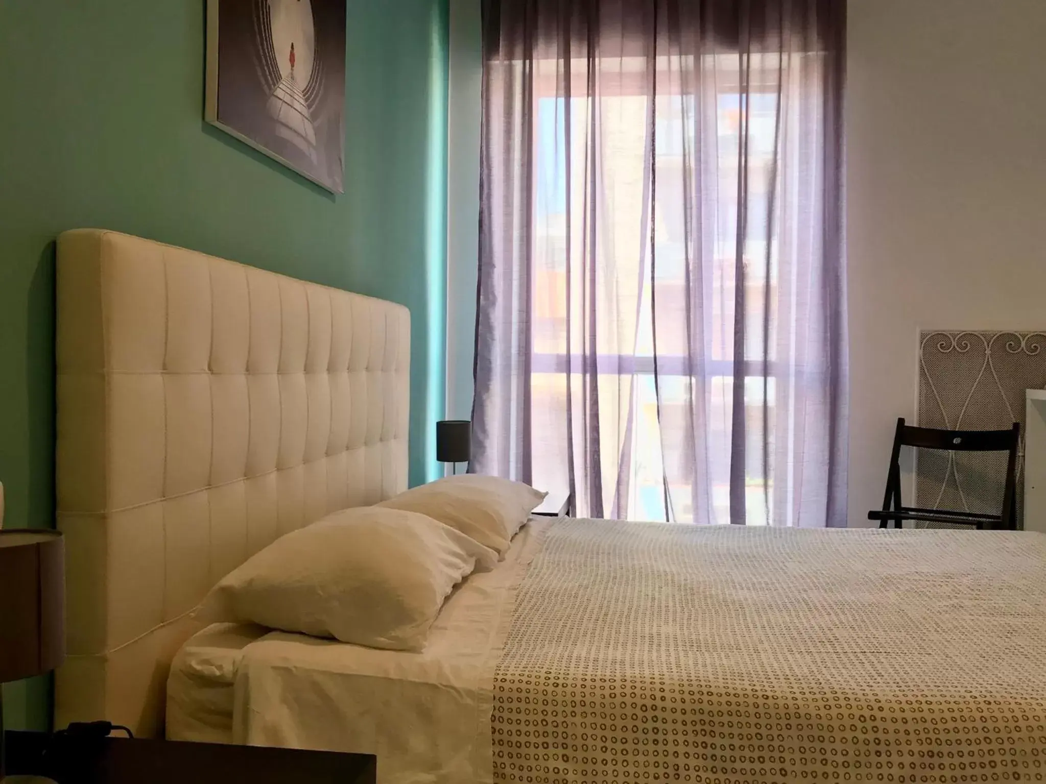 Bed in ROOM 110 BARI -guesthouse-