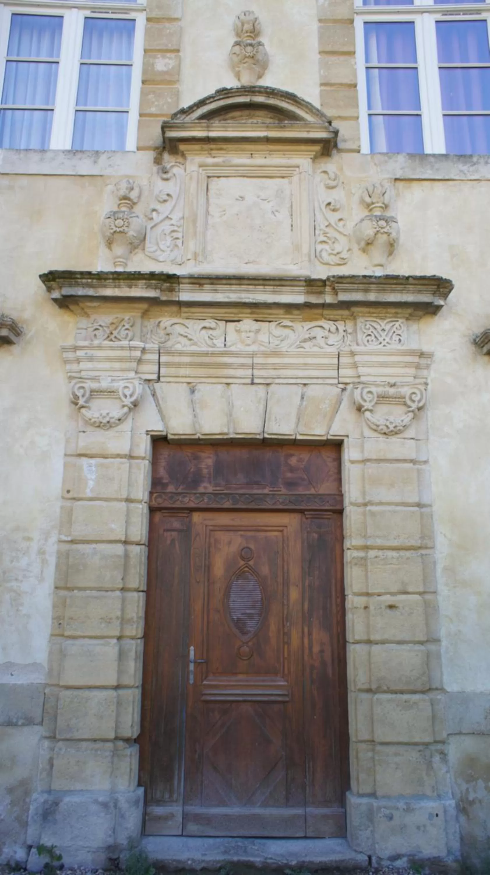 Facade/entrance in Chateau Ricard