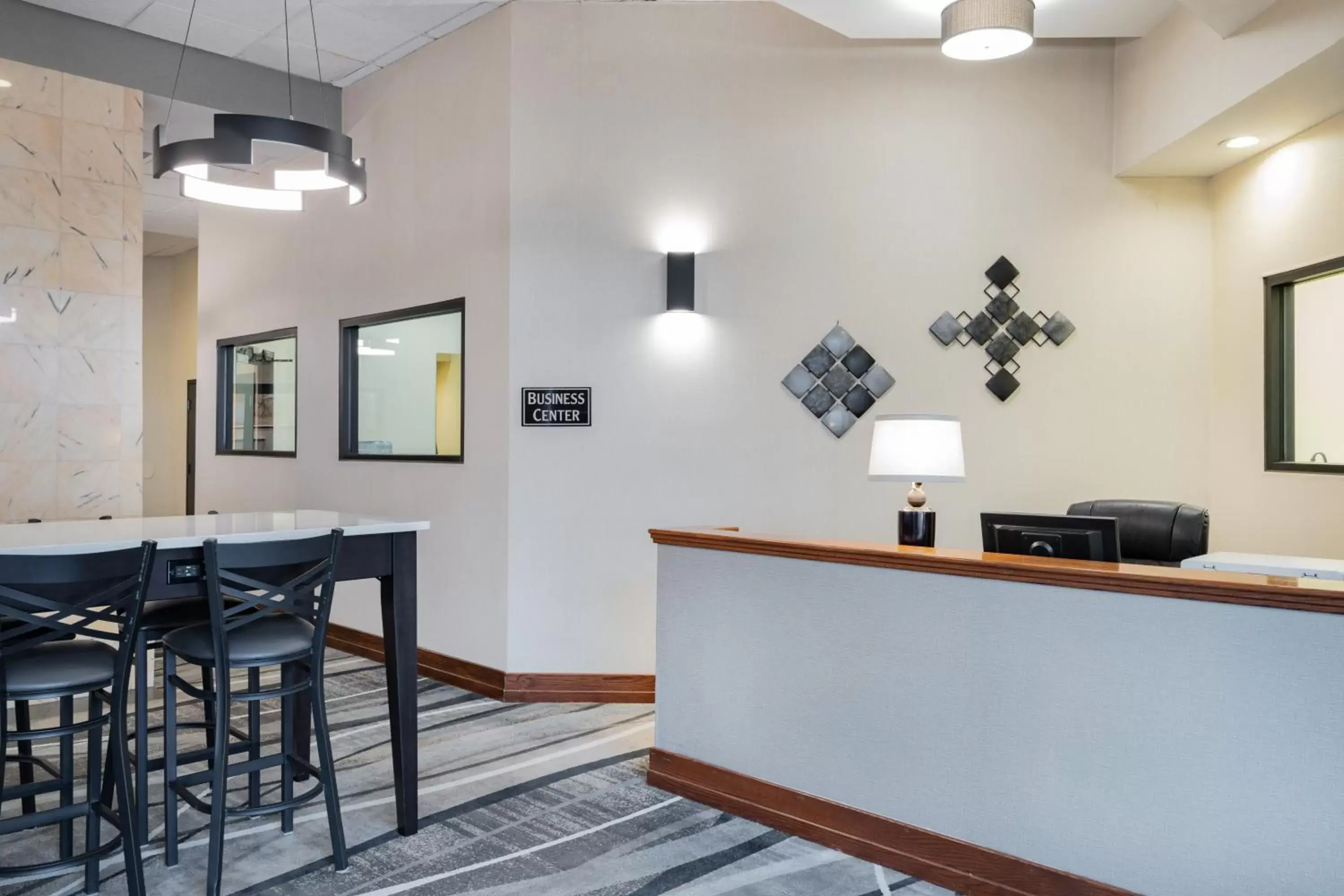 Business facilities, Lobby/Reception in Howard Johnson by Wyndham Lima