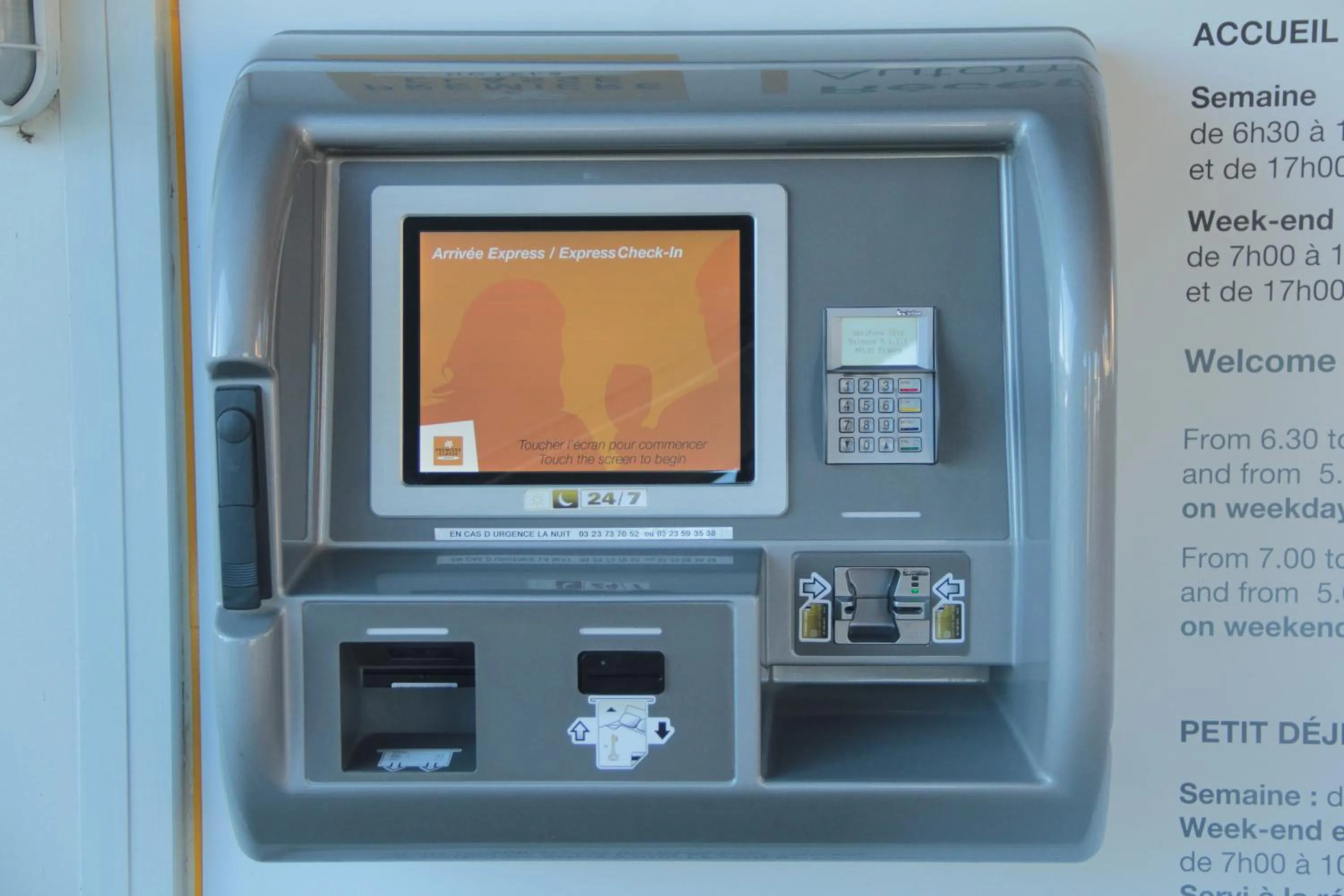 Lobby or reception in Premiere Classe Soissons