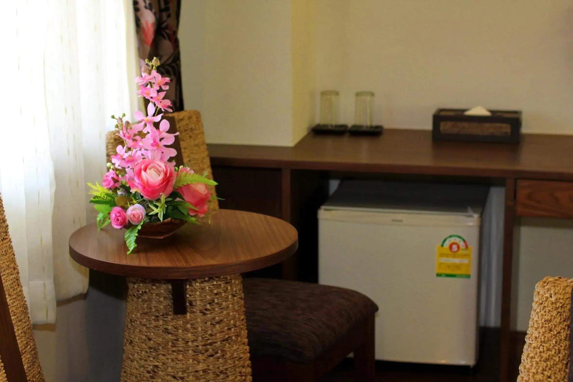 Decorative detail, Kitchen/Kitchenette in Top North Hotel