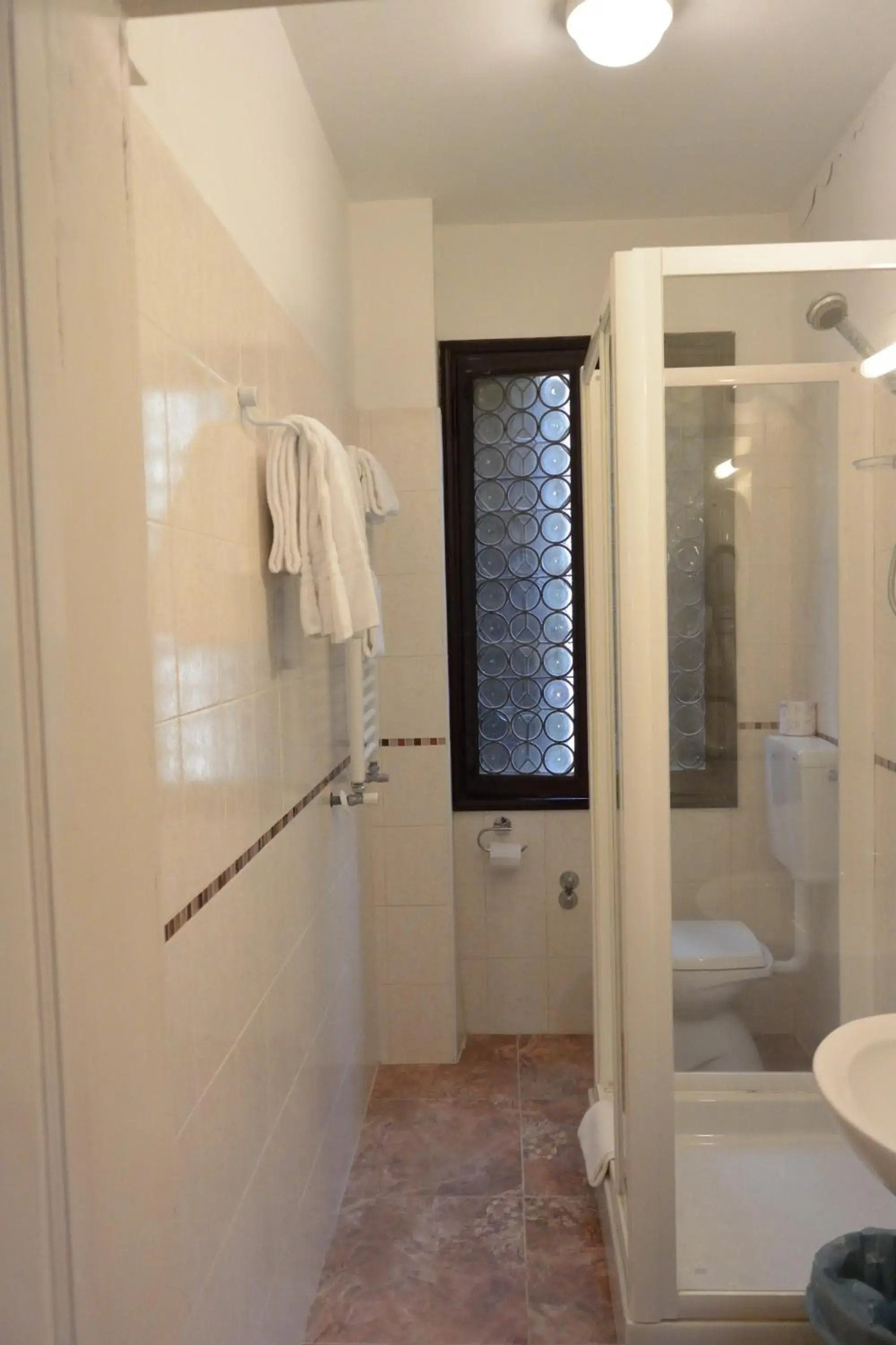 Shower, Bathroom in Pensione Seguso