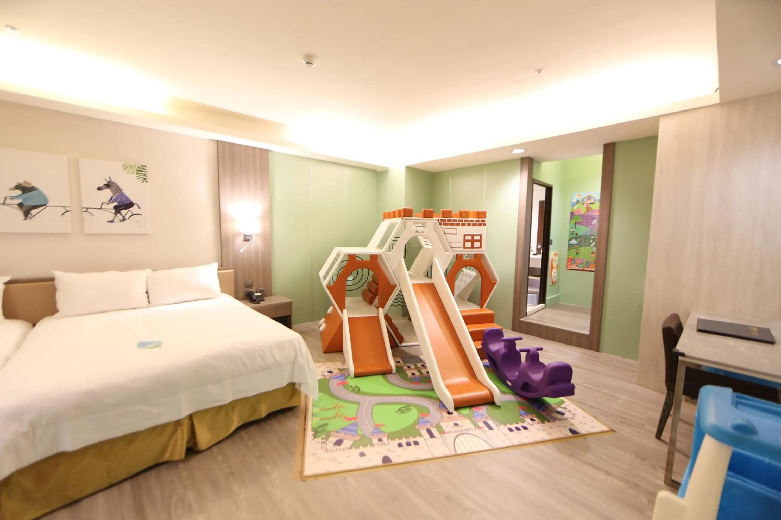 Bed in Grand Earl Hotel