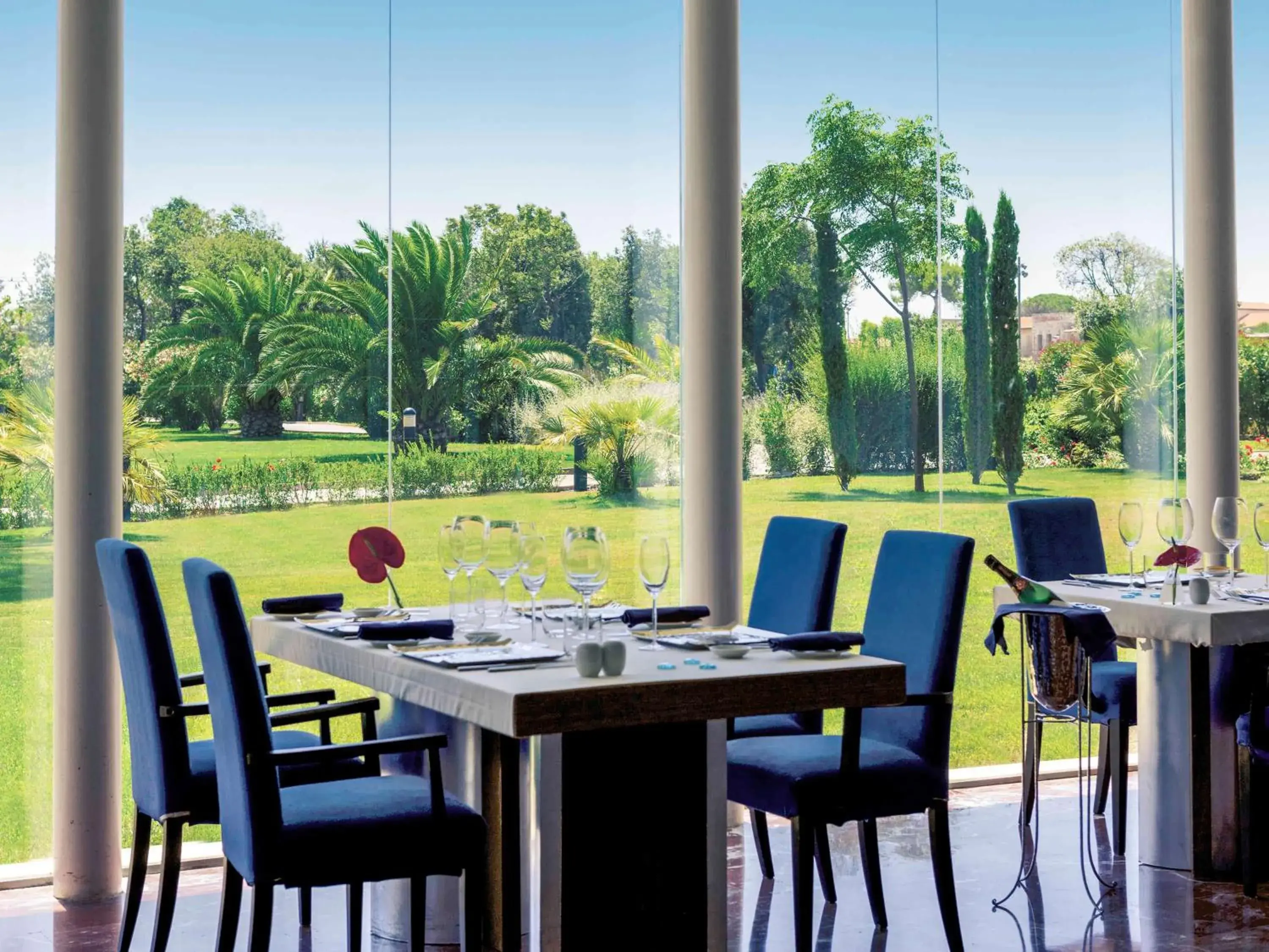 Restaurant/Places to Eat in TH Tirrenia - Green Park Resort