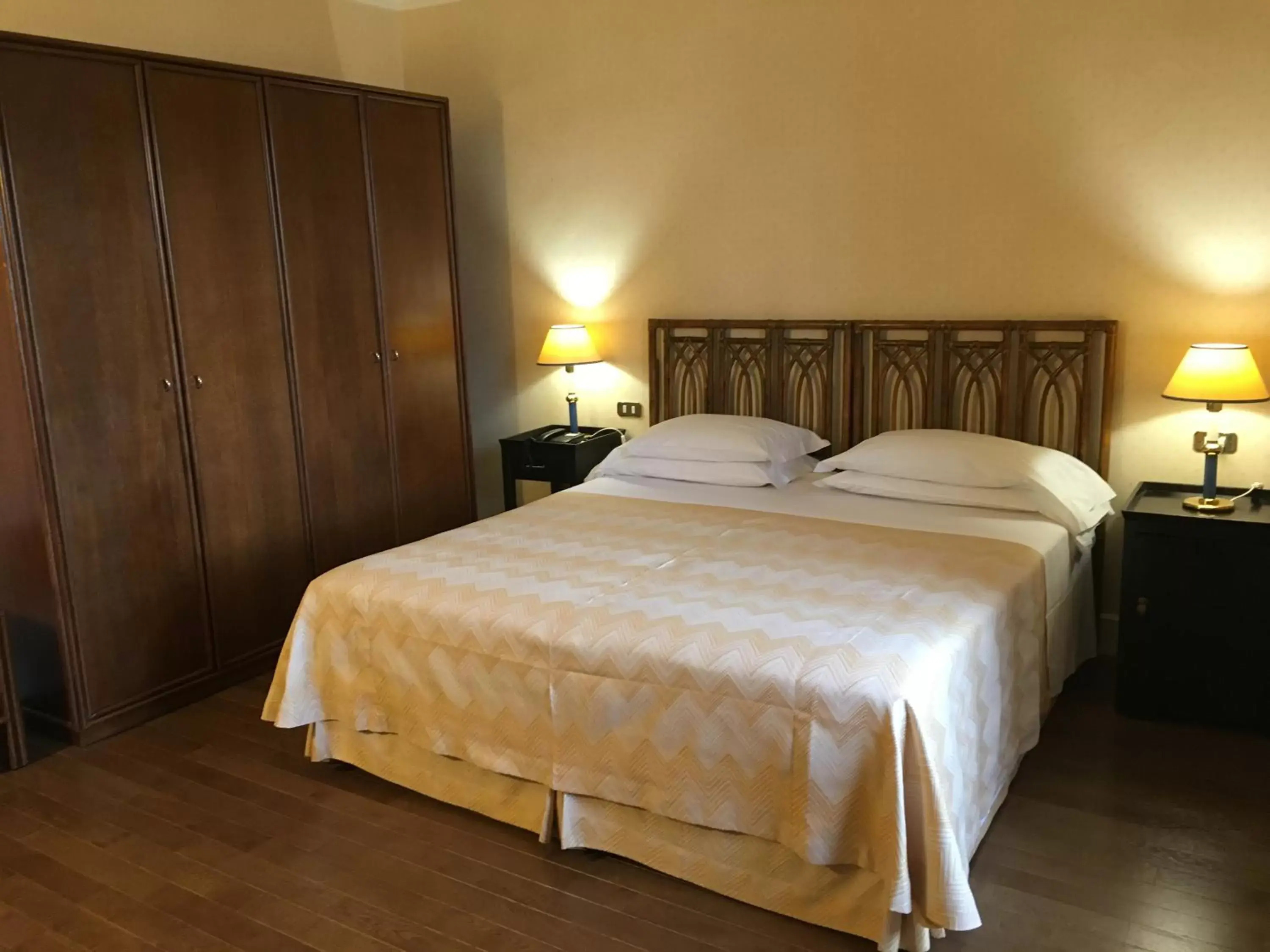 Bed in Hotel Francia E Quirinale