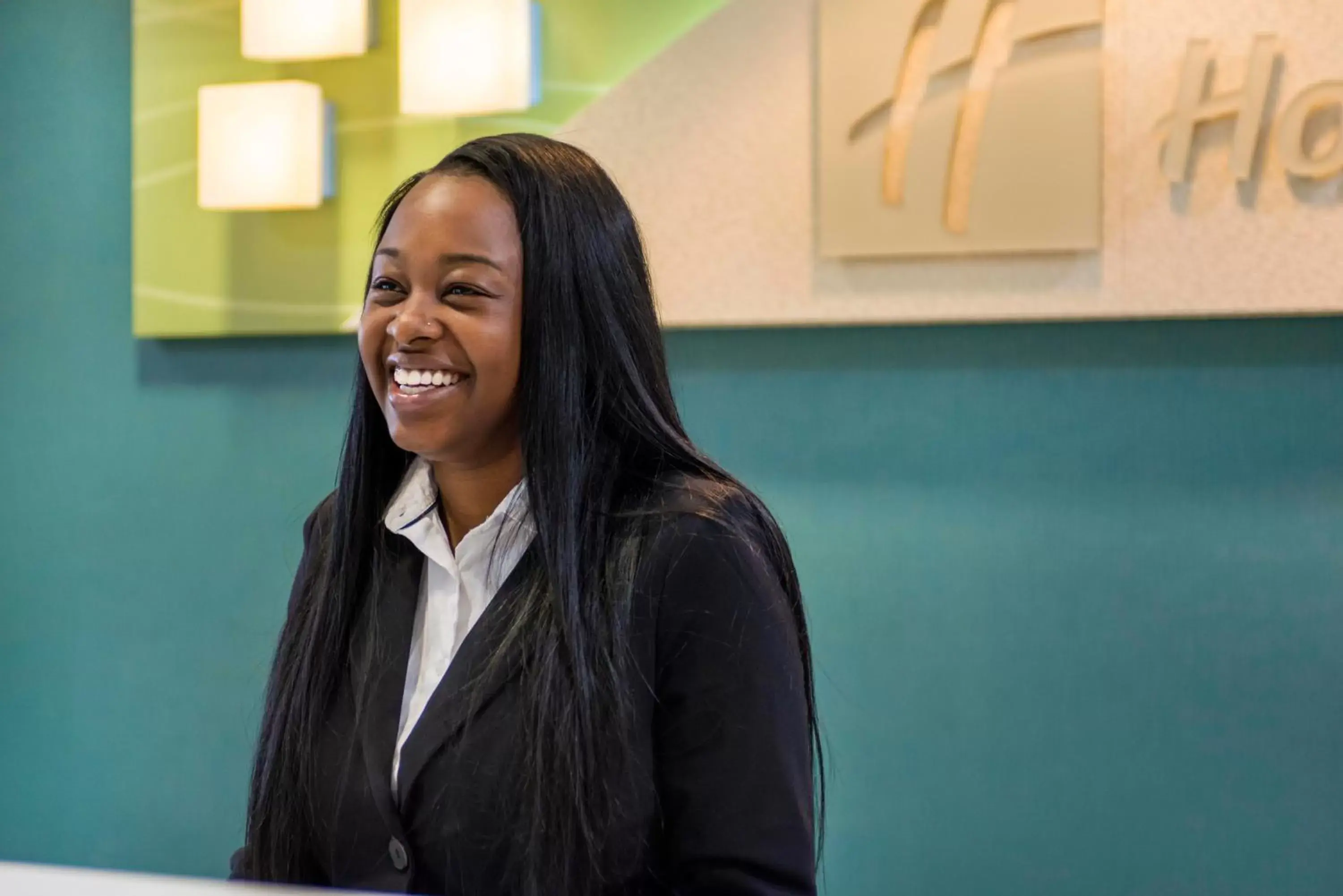 Property building in Holiday Inn Savannah South - I-95 Gateway by IHG Property building in Holiday Inn Savannah South - I-95 Gateway by IHG