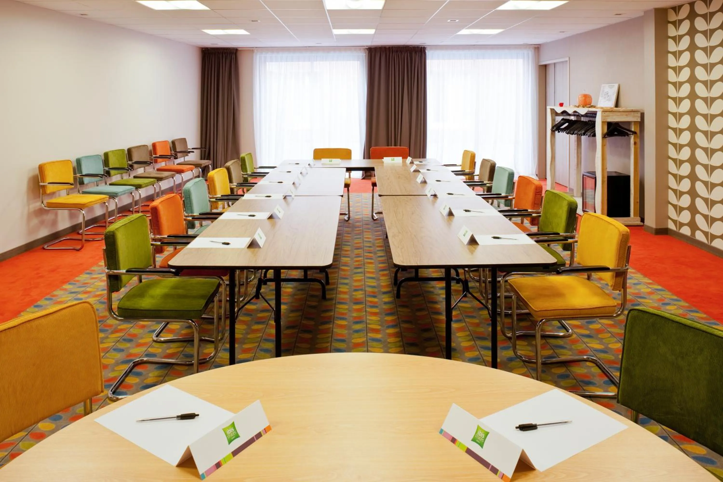 Meeting/conference room in ibis Styles Chaumont Centre Gare