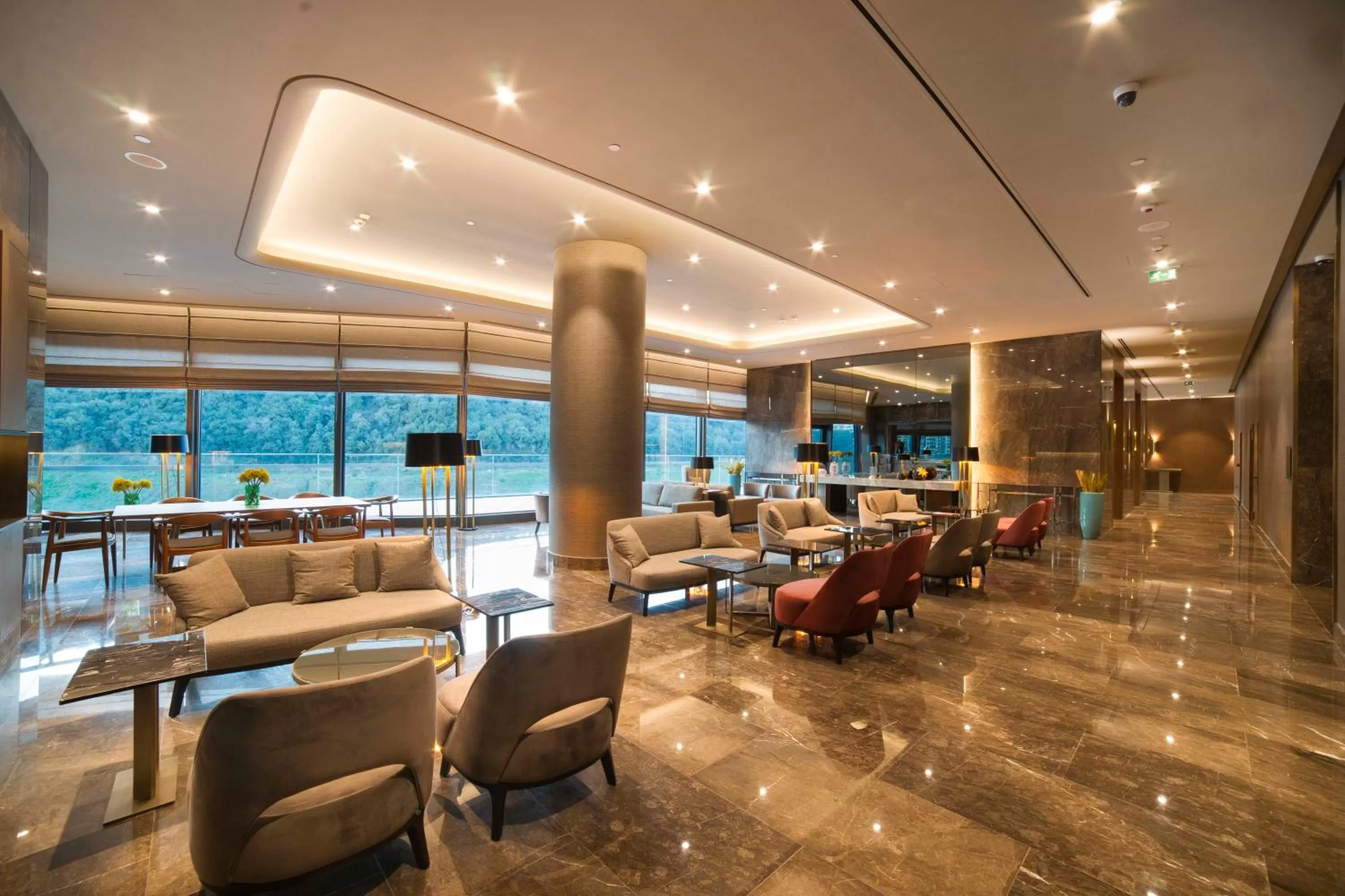 Business facilities in Radisson Collection Hotel, Vadistanbul