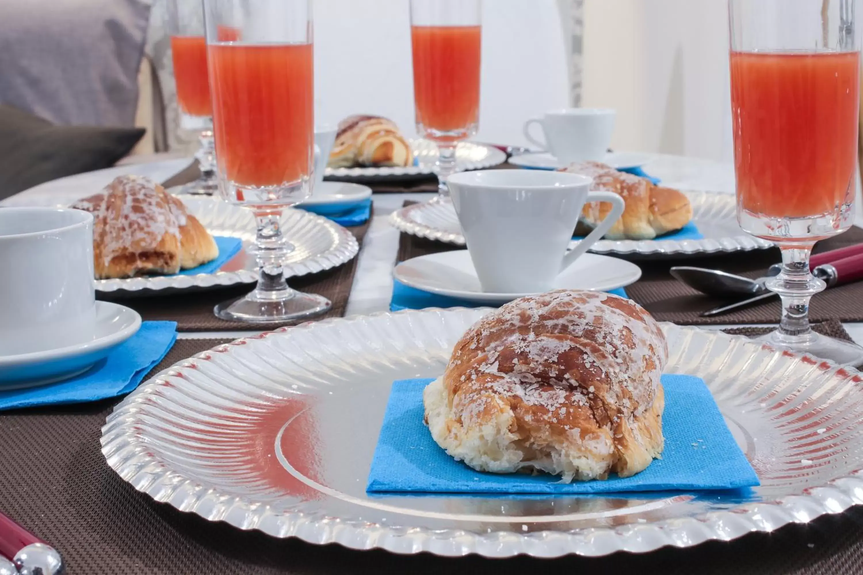 Breakfast in Chroma Italy - Chroma Tessera