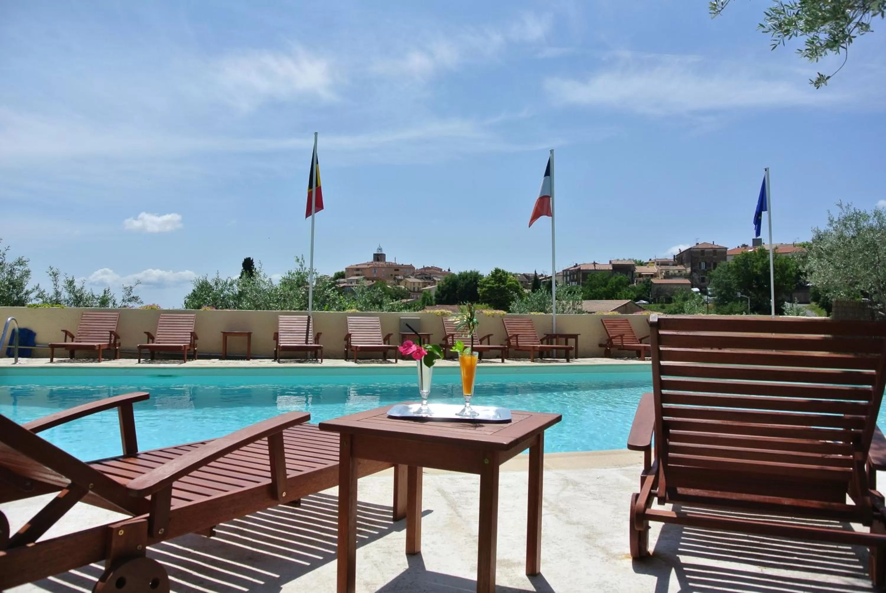 Swimming pool in La Vieille Bastide