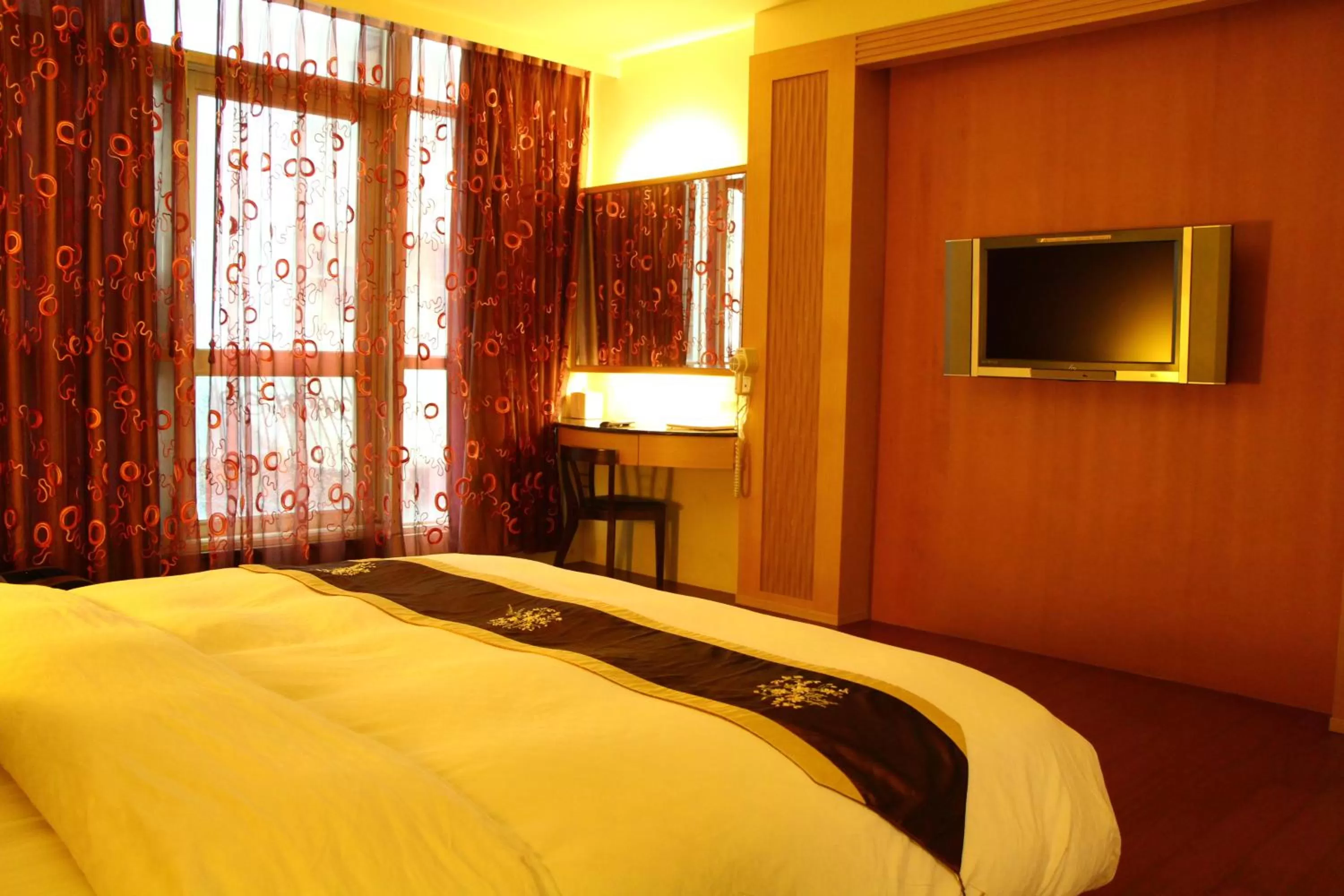 TV and multimedia, Bed in Constellation Coast B&B