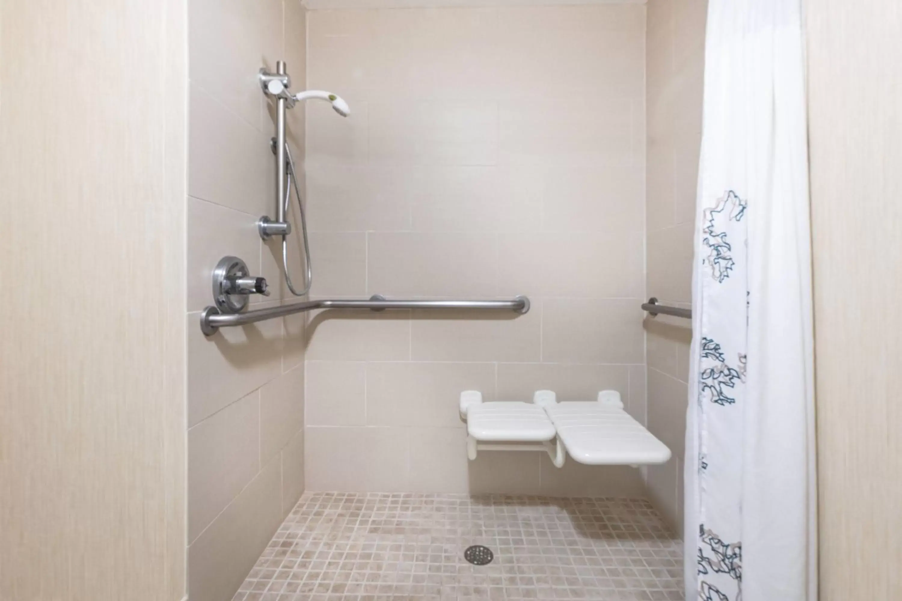 Bathroom in Residence Inn by Marriott Evansville East