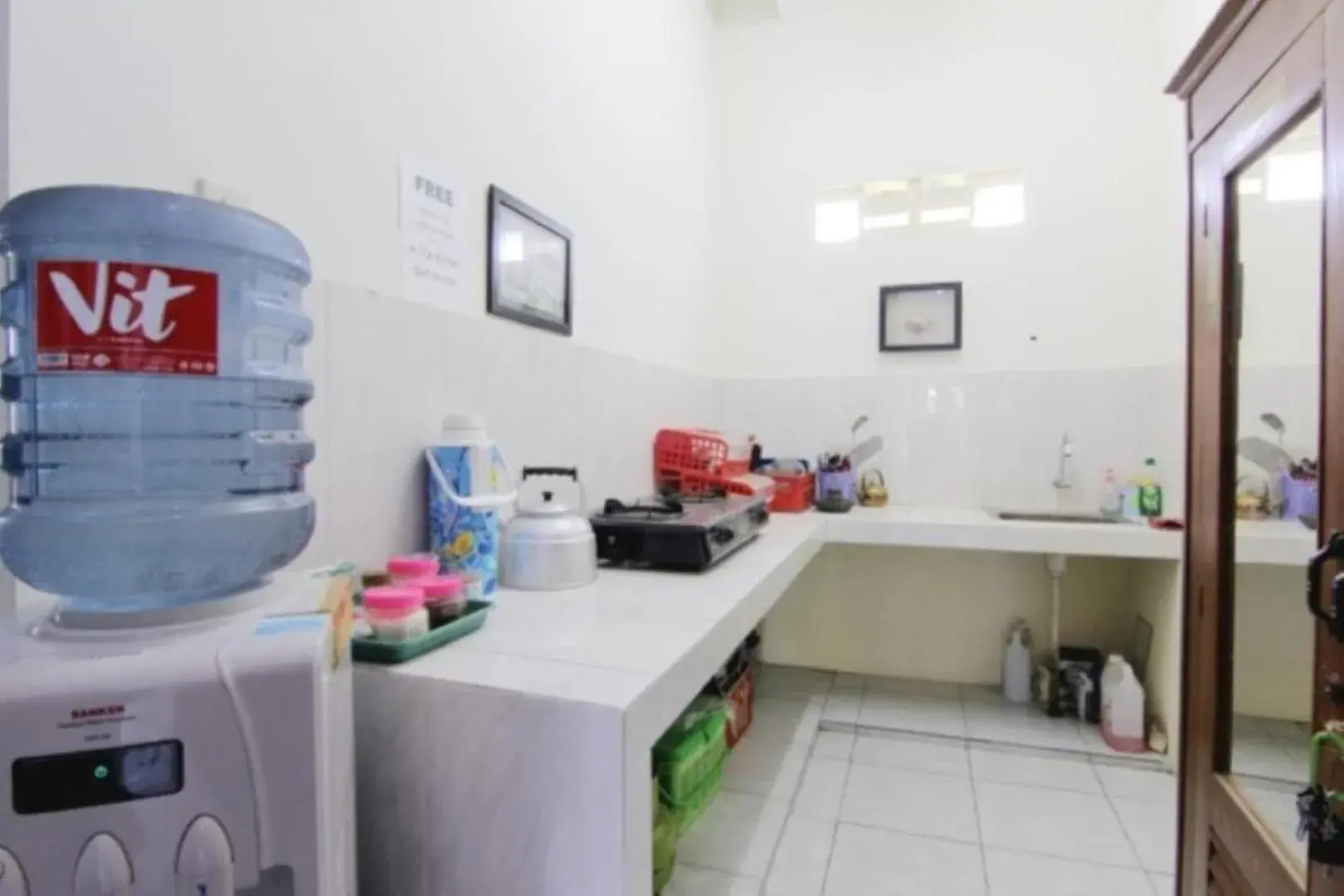 Kitchen or kitchenette, Kitchen/Kitchenette in Tiga Dua Homestay