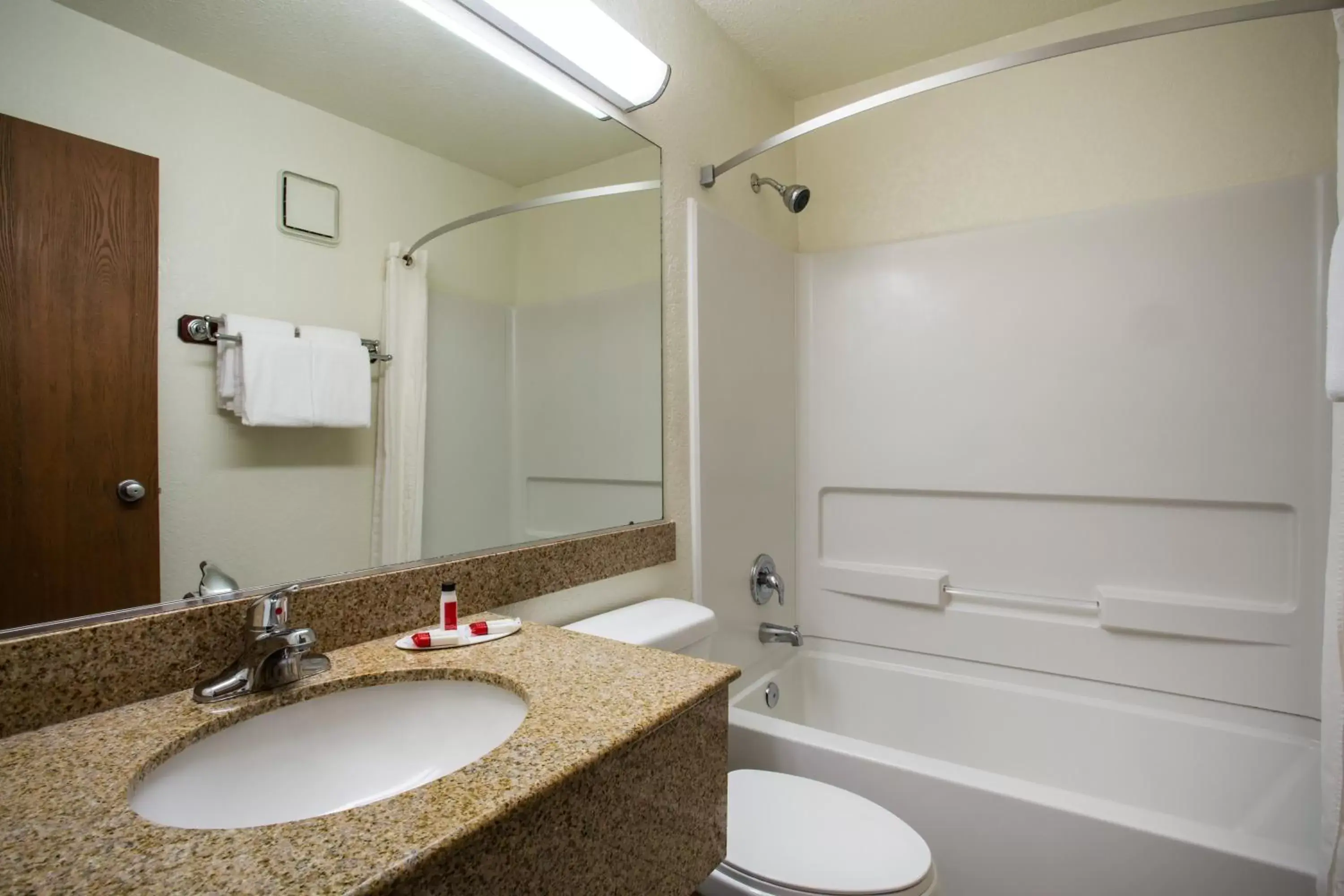 Shower, Bathroom in Super 8 by Wyndham Flagstaff