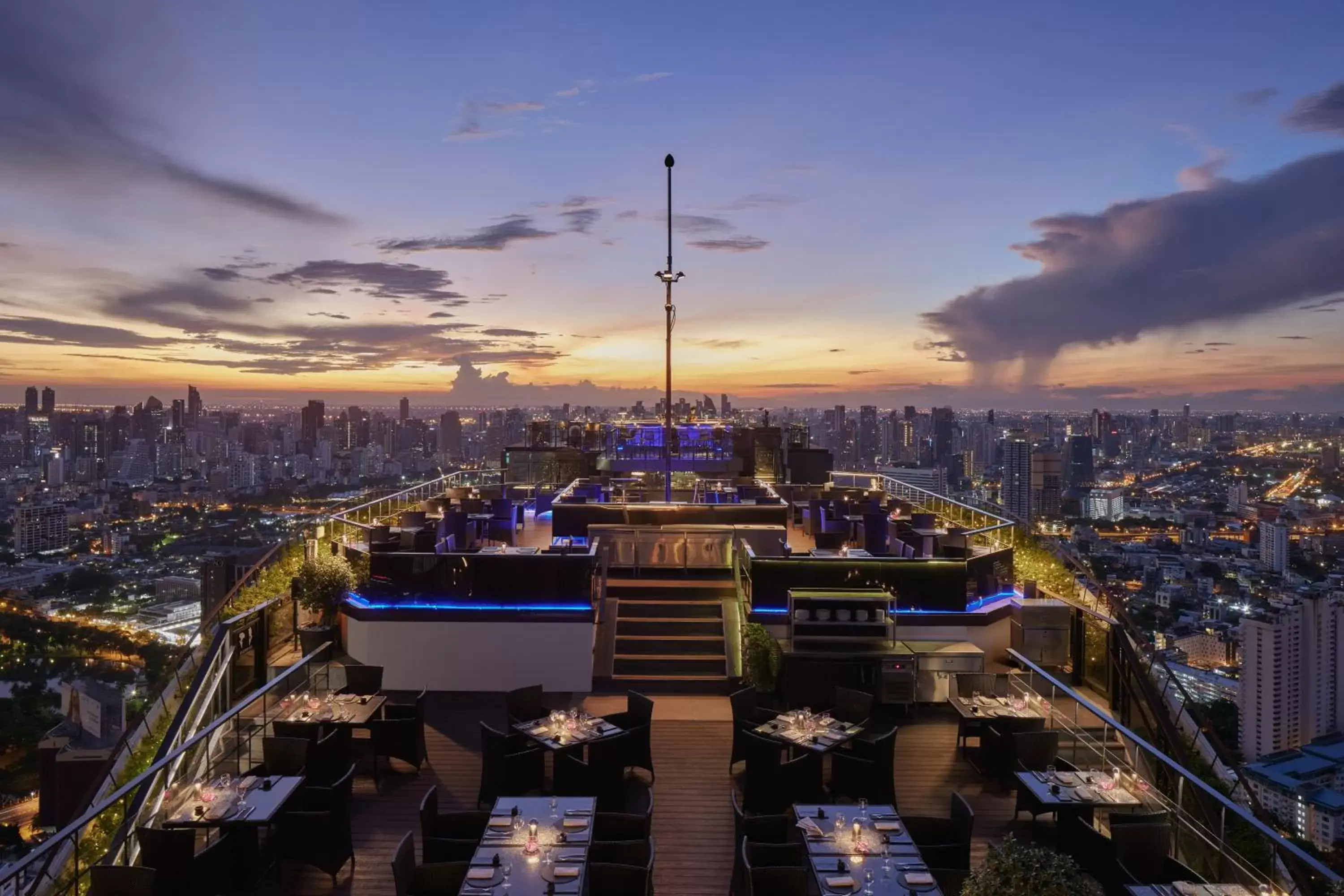 Restaurant/places to eat in Banyan Tree Bangkok Restaurant/places to eat in Banyan Tree Bangkok