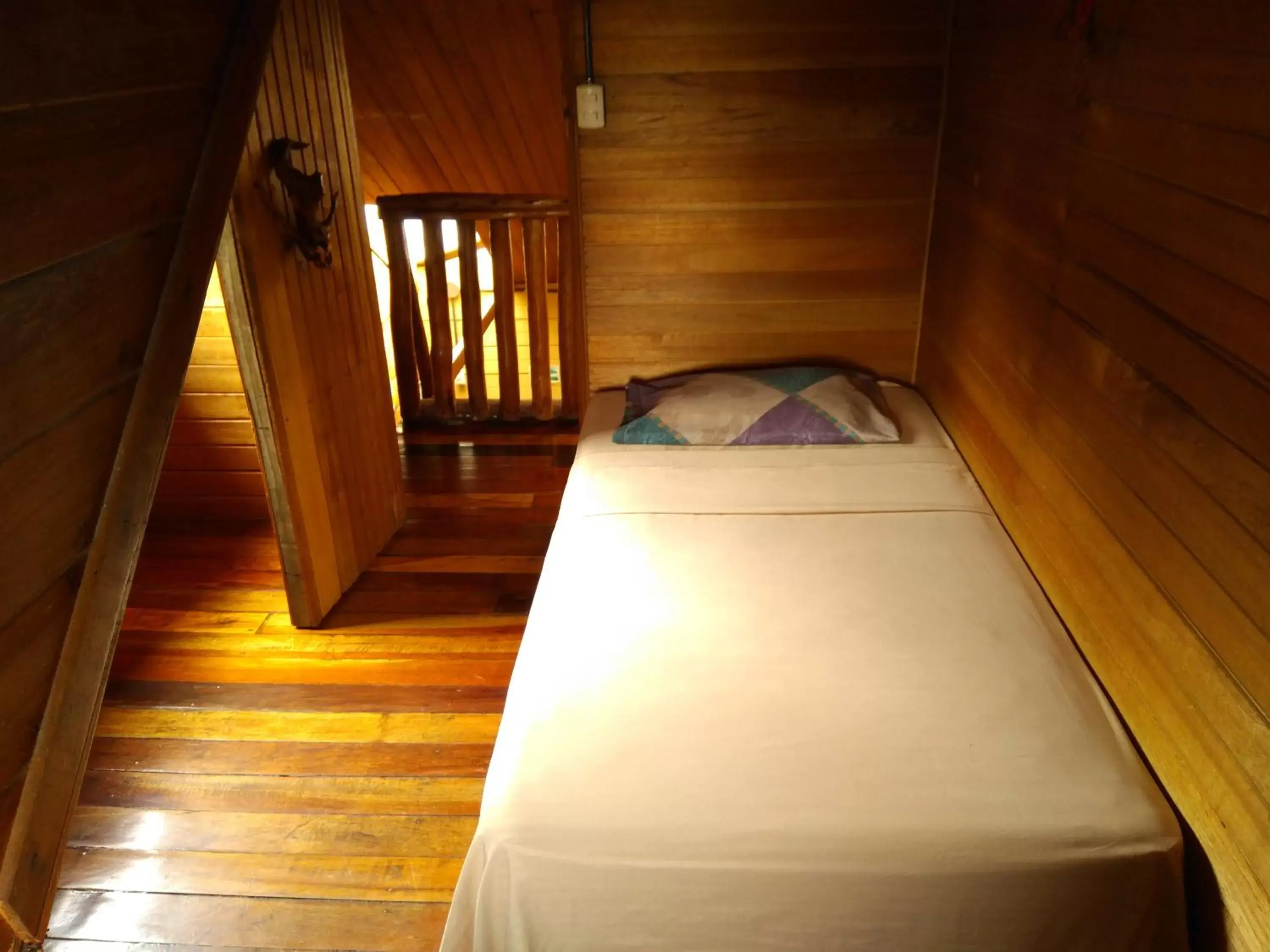Bed in Iyok Ami (Madre Tierra)