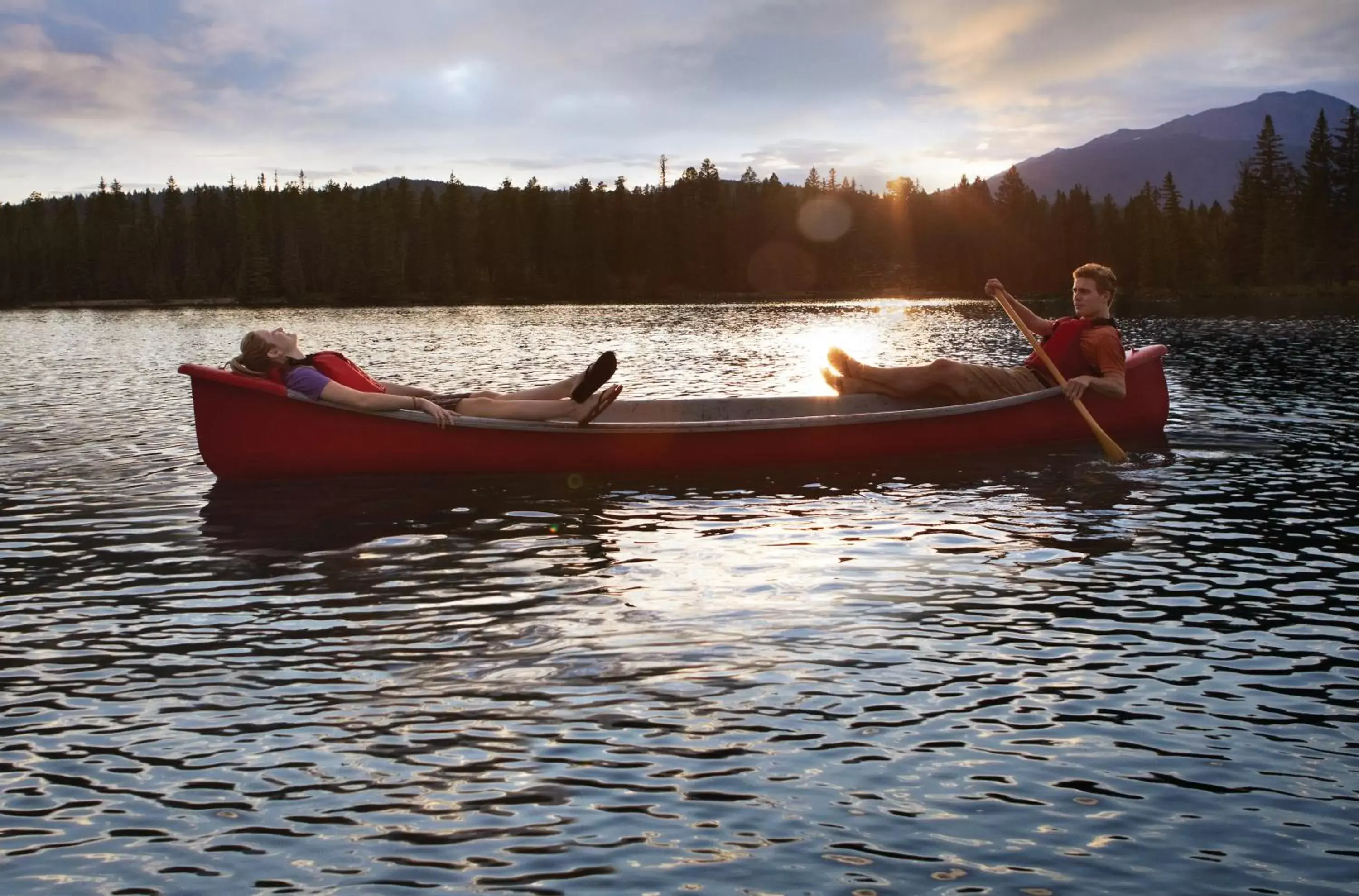 Spring, Canoeing in Falcon Crest Lodge by CLIQUE