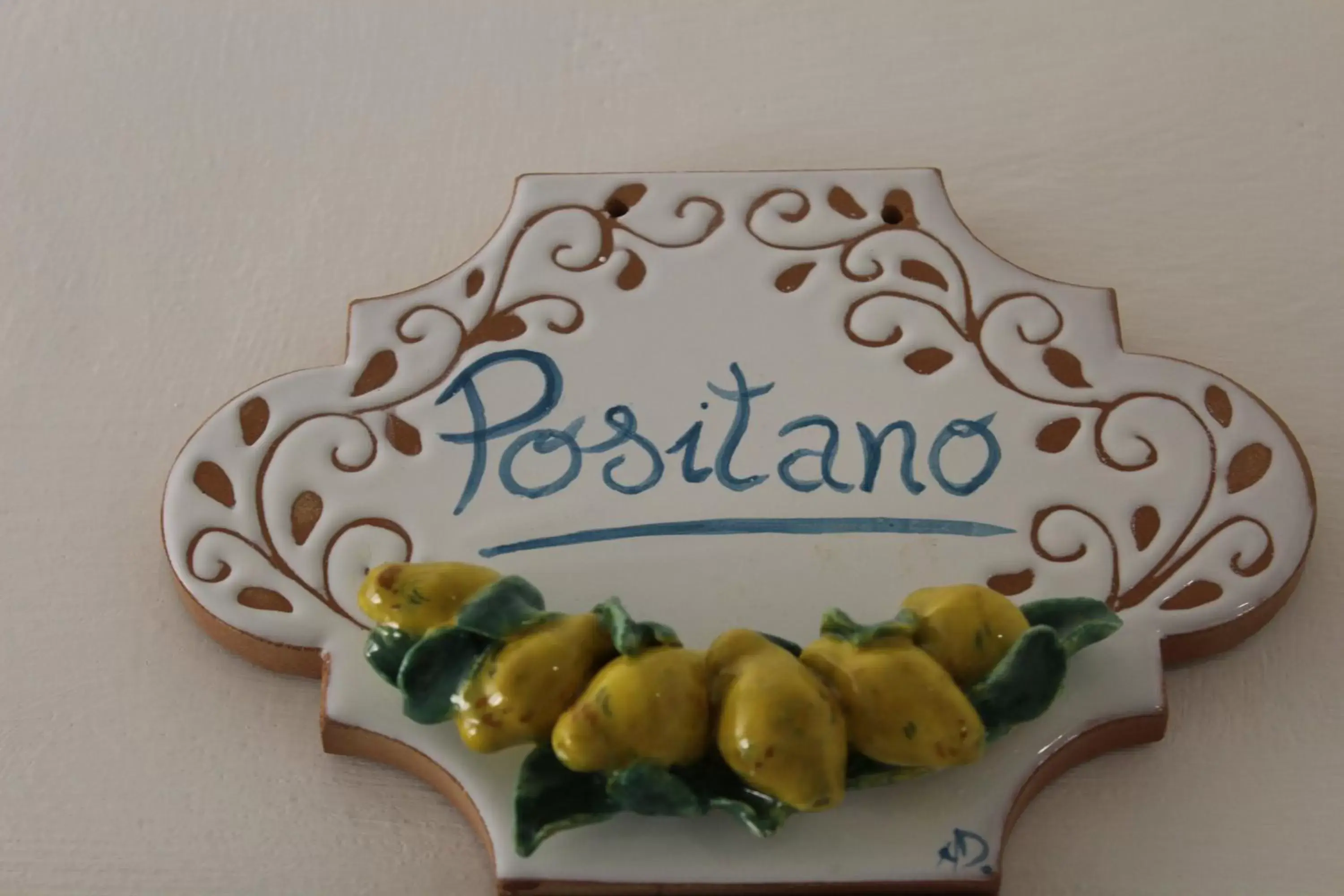 Logo/Certificate/Sign in Lemon Rooms Sorrento