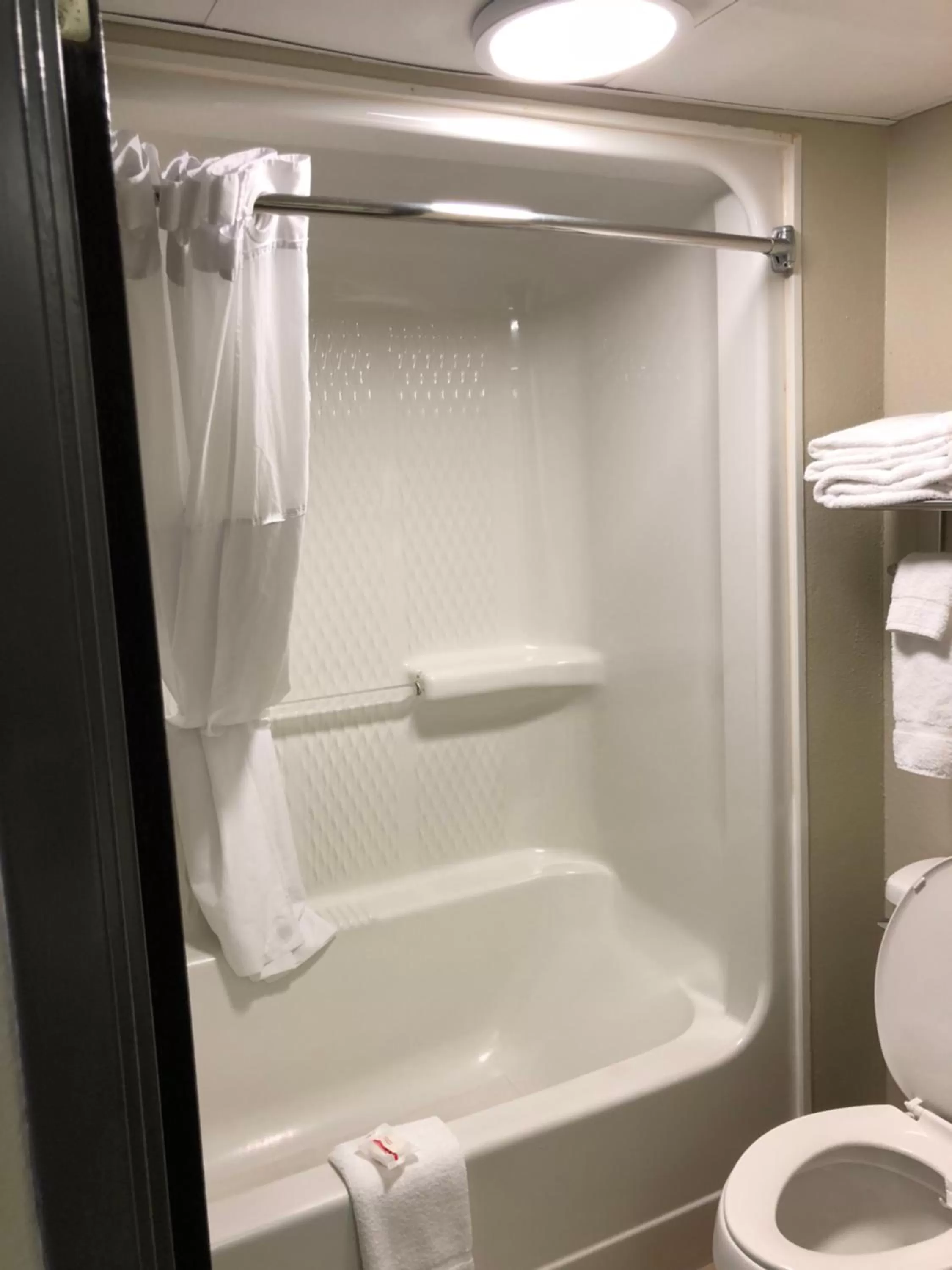 Shower in Baymont by Wyndham Oklahoma City Airport