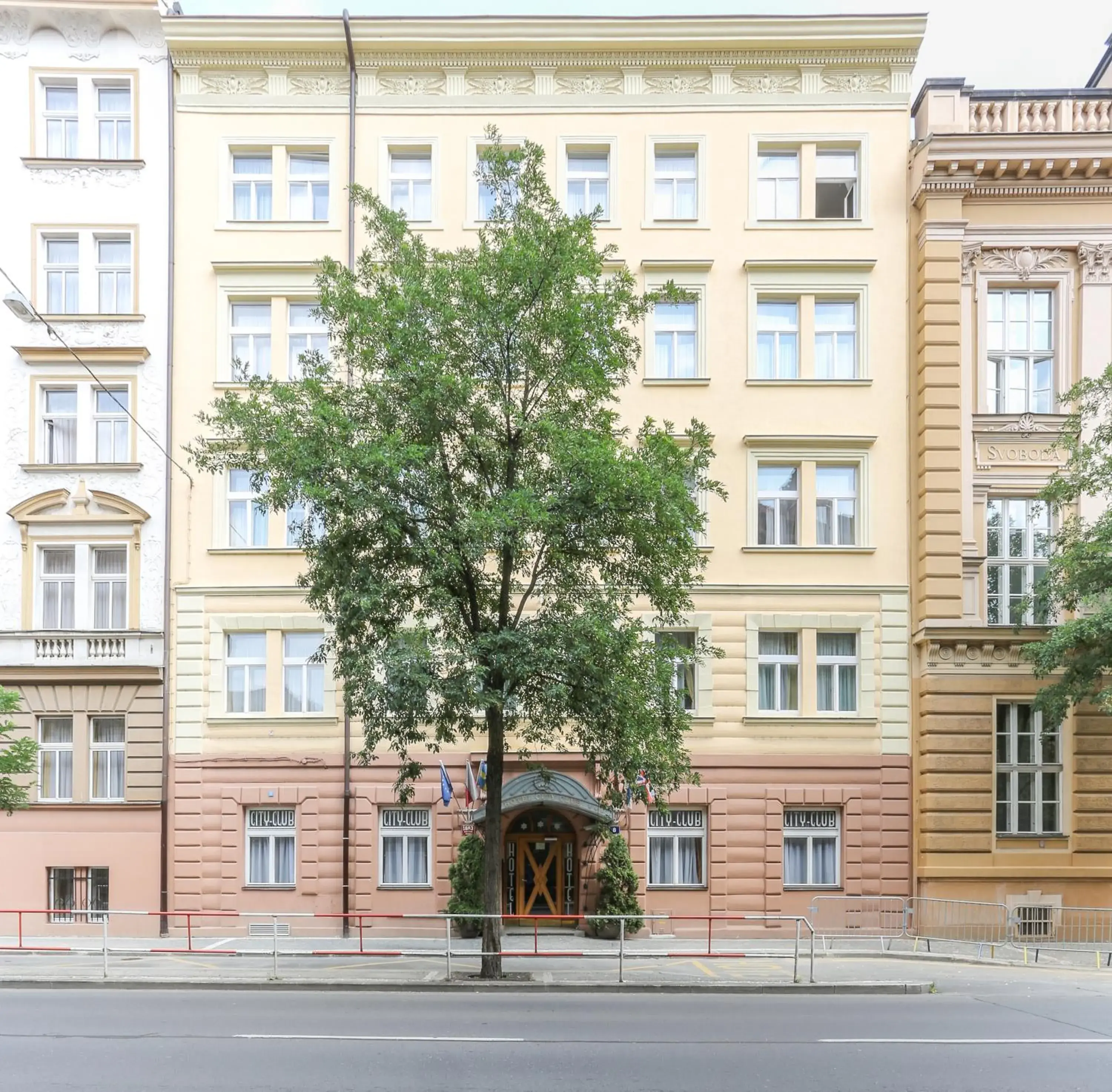 Facade/entrance, Property Building in City Club Prague