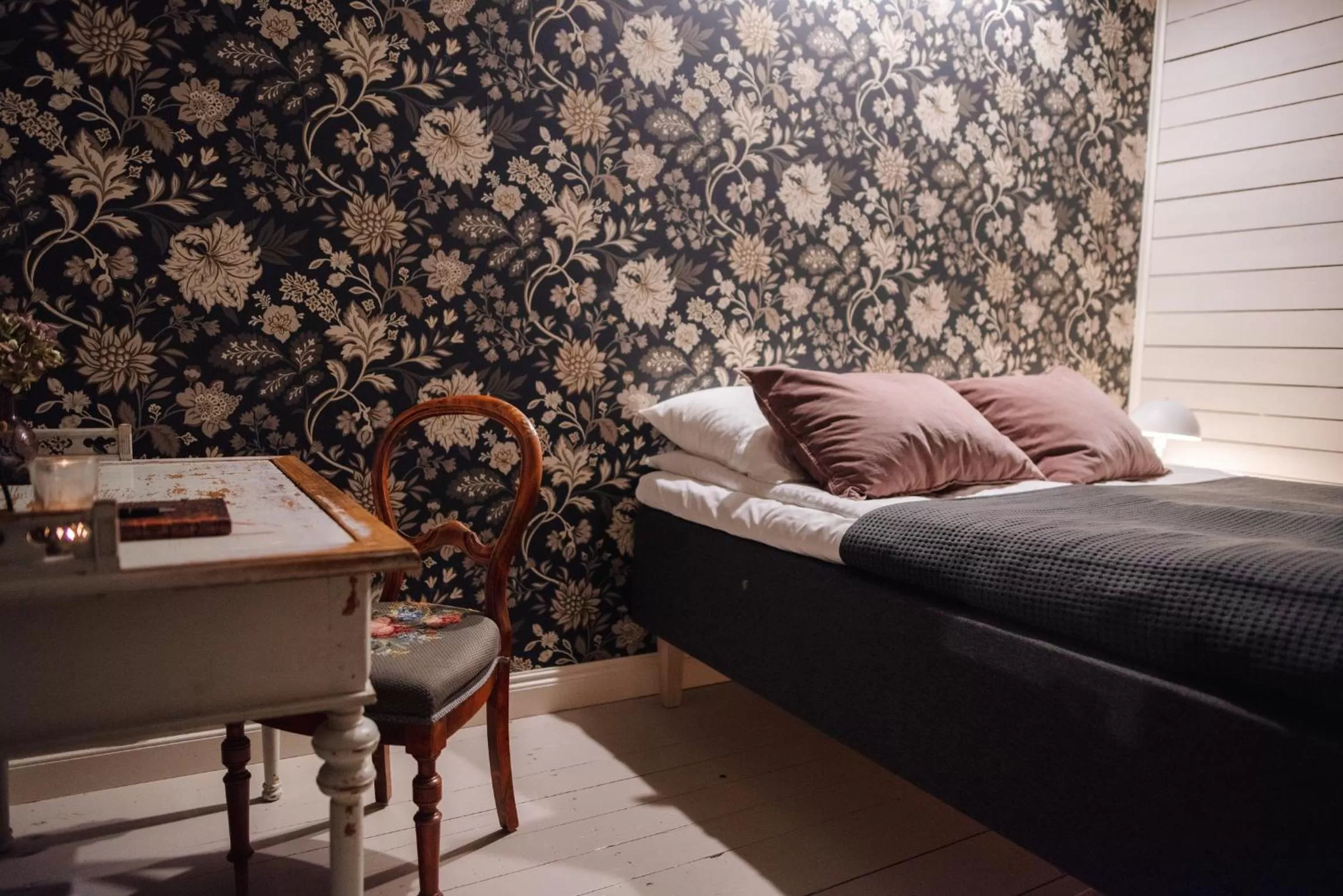 Bed in Vanha pappila Hetki Oy