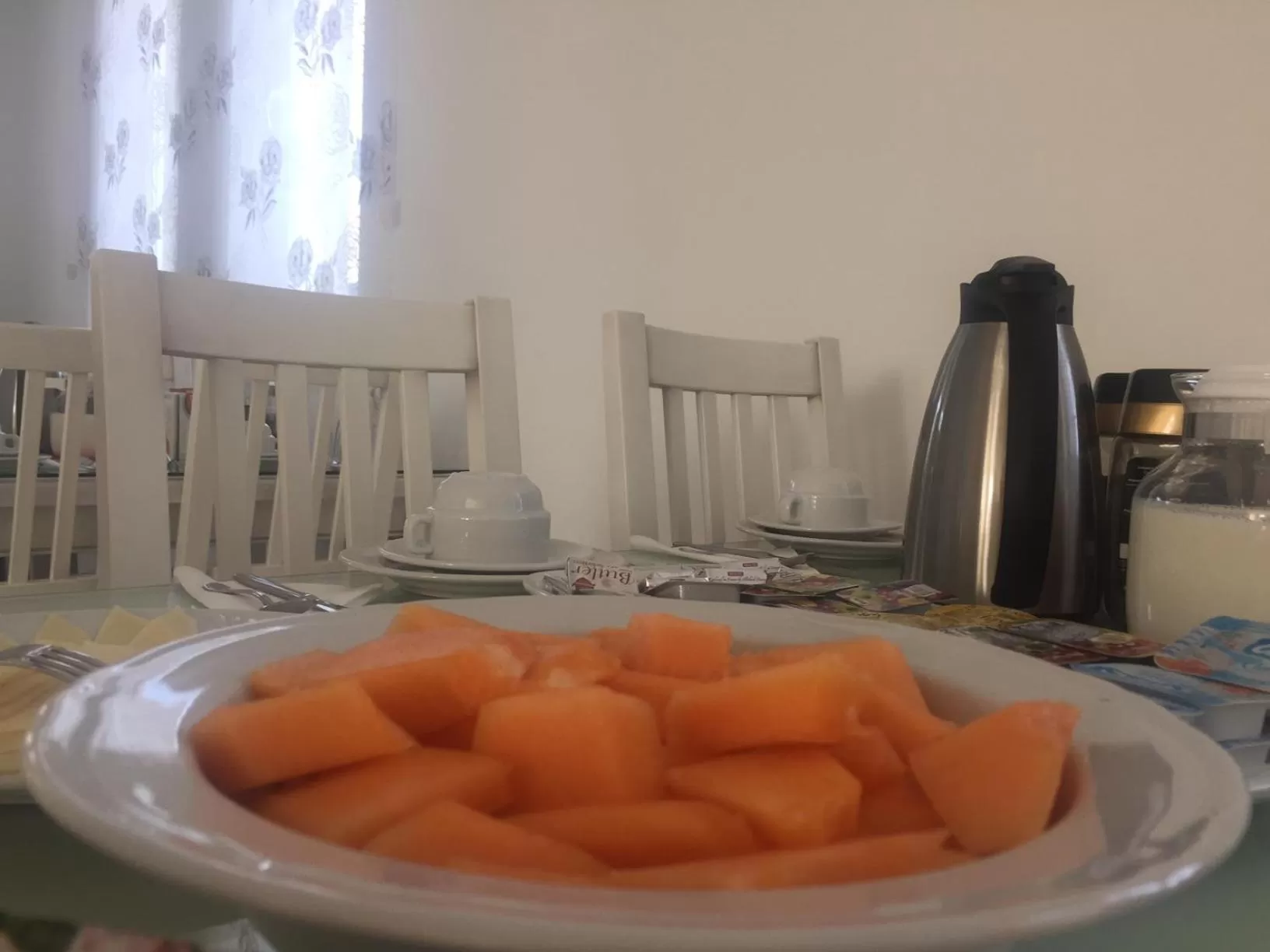 Breakfast in Villa Flowers