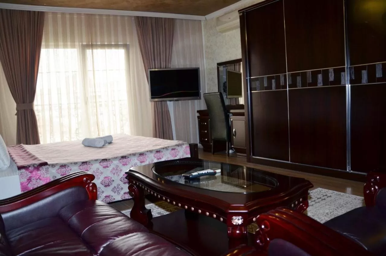 Bed in Hotel Begolli