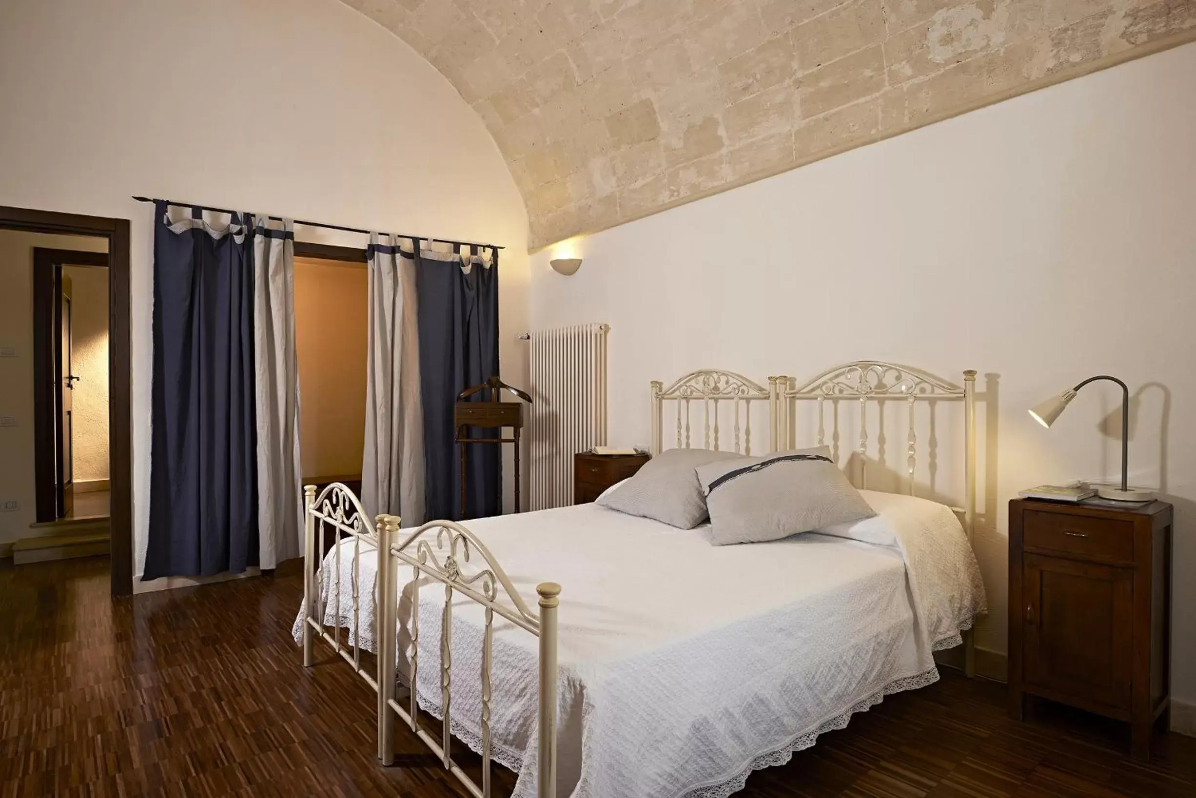 Bed in Fra I Sassi Residence
