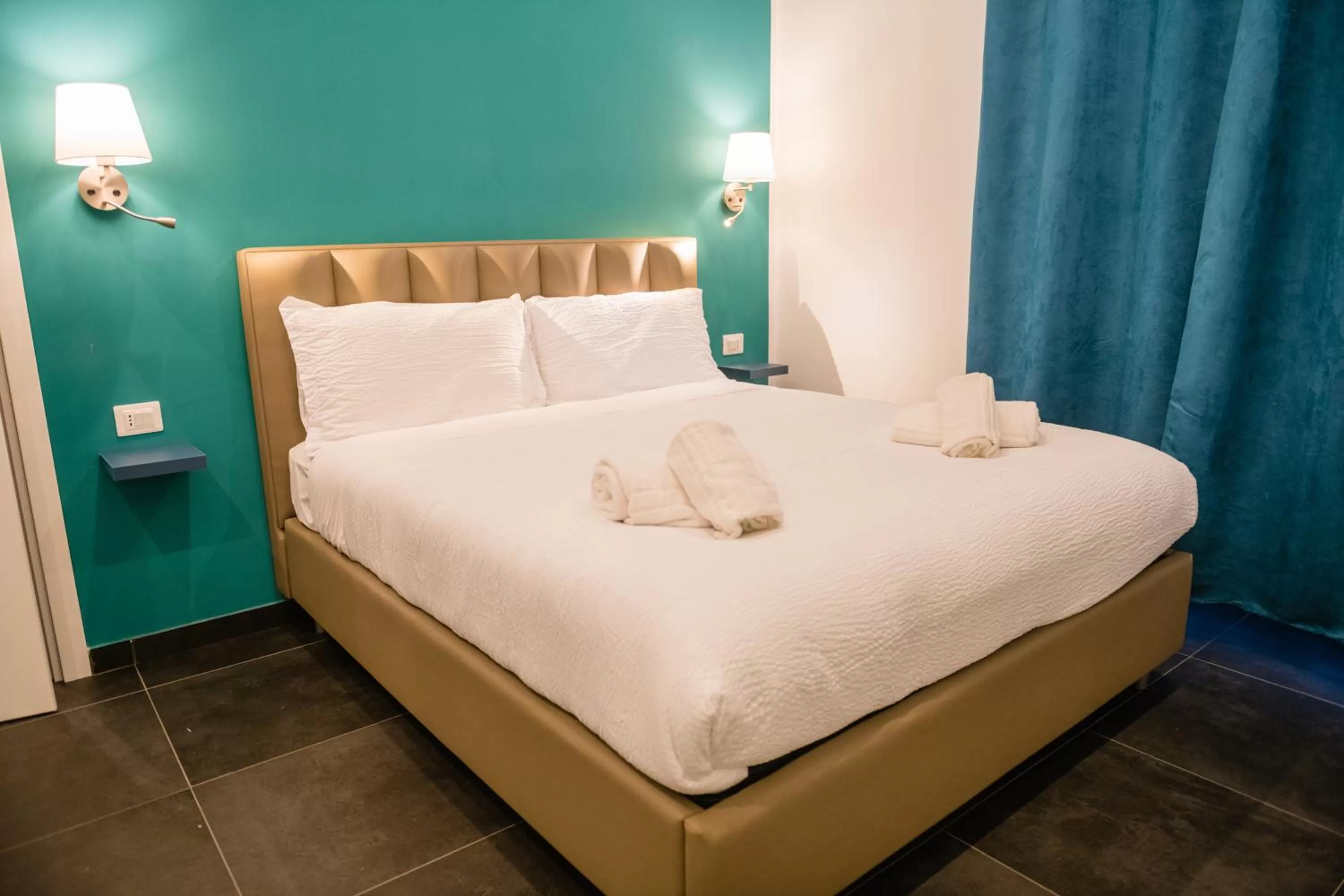 Bedroom, Bed in Le Porte di Partenope