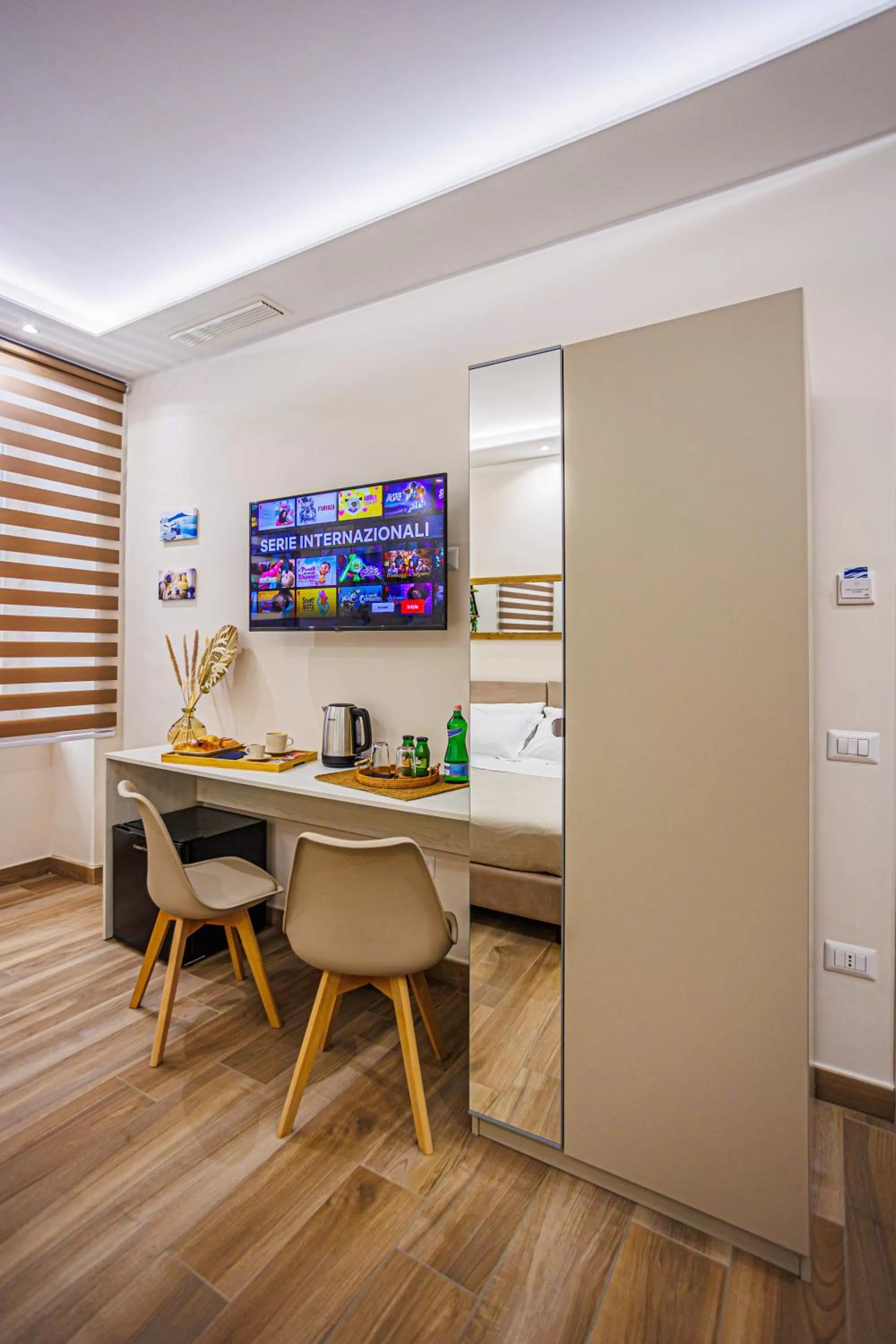 TV and multimedia in Peca's room