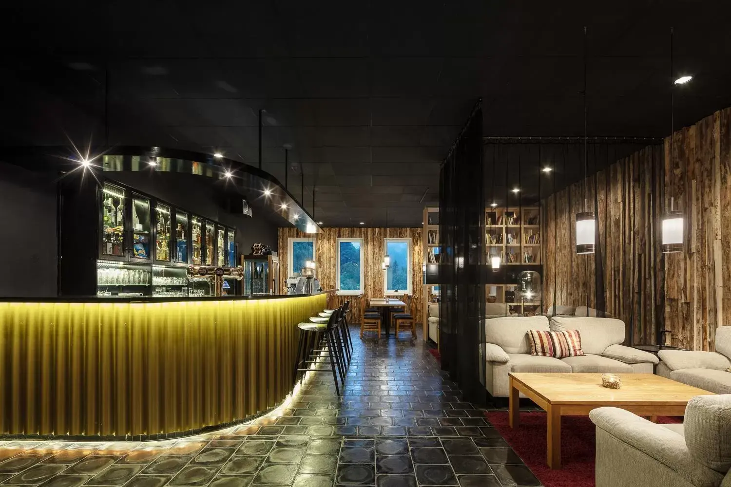 Lobby or reception, Lounge/Bar in Pytloun Wellness Hotel Harrachov