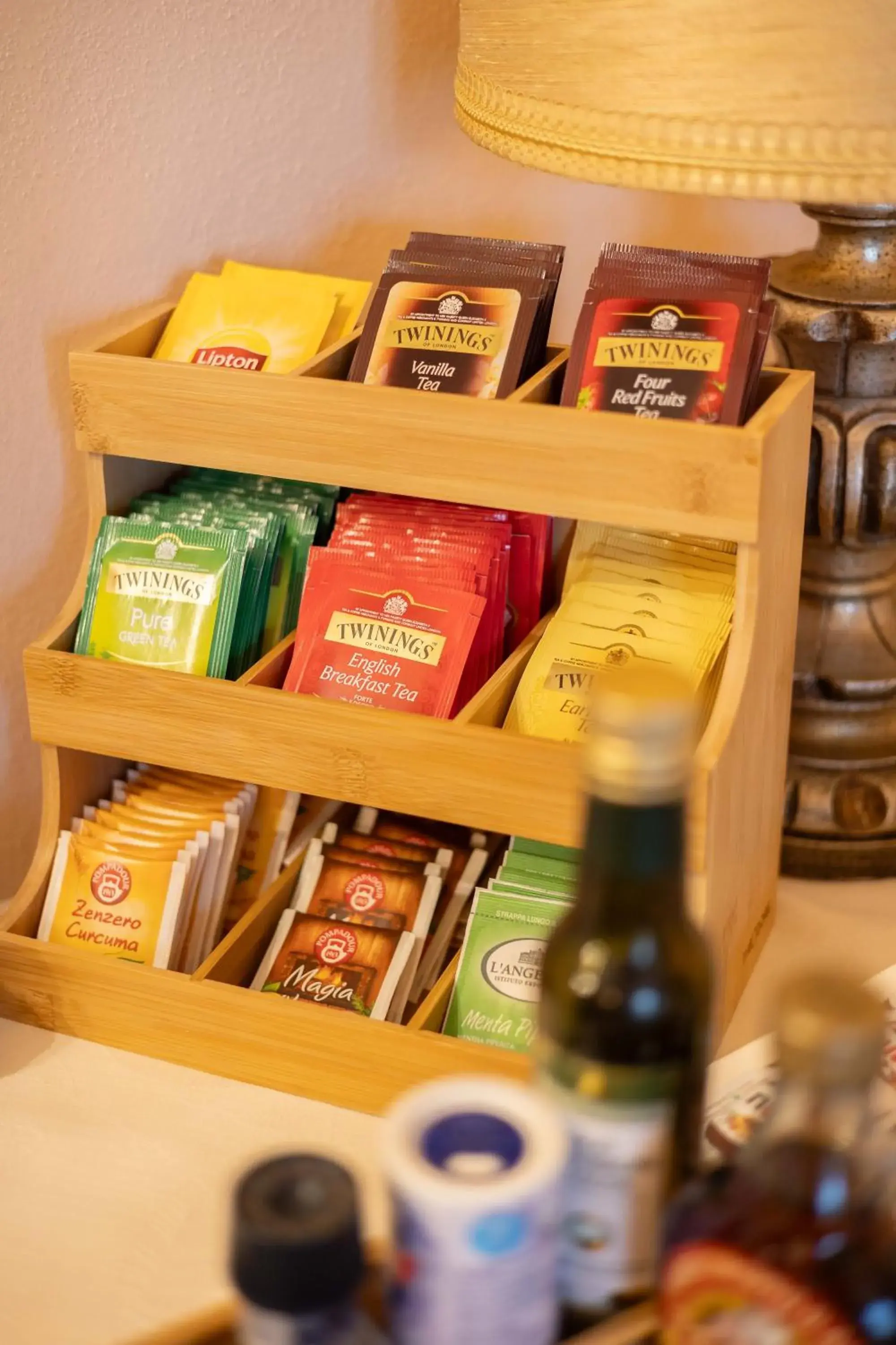 Coffee/tea facilities in Hotel La Fert