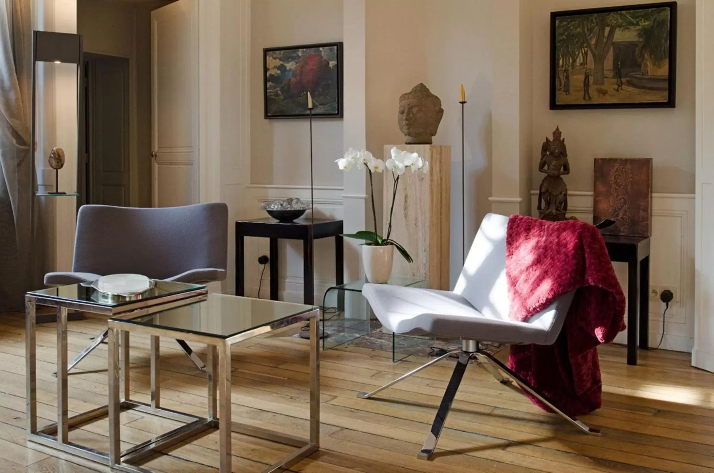 Communal lounge/ TV room, Seating Area in Maison d'Hôte de Myon
