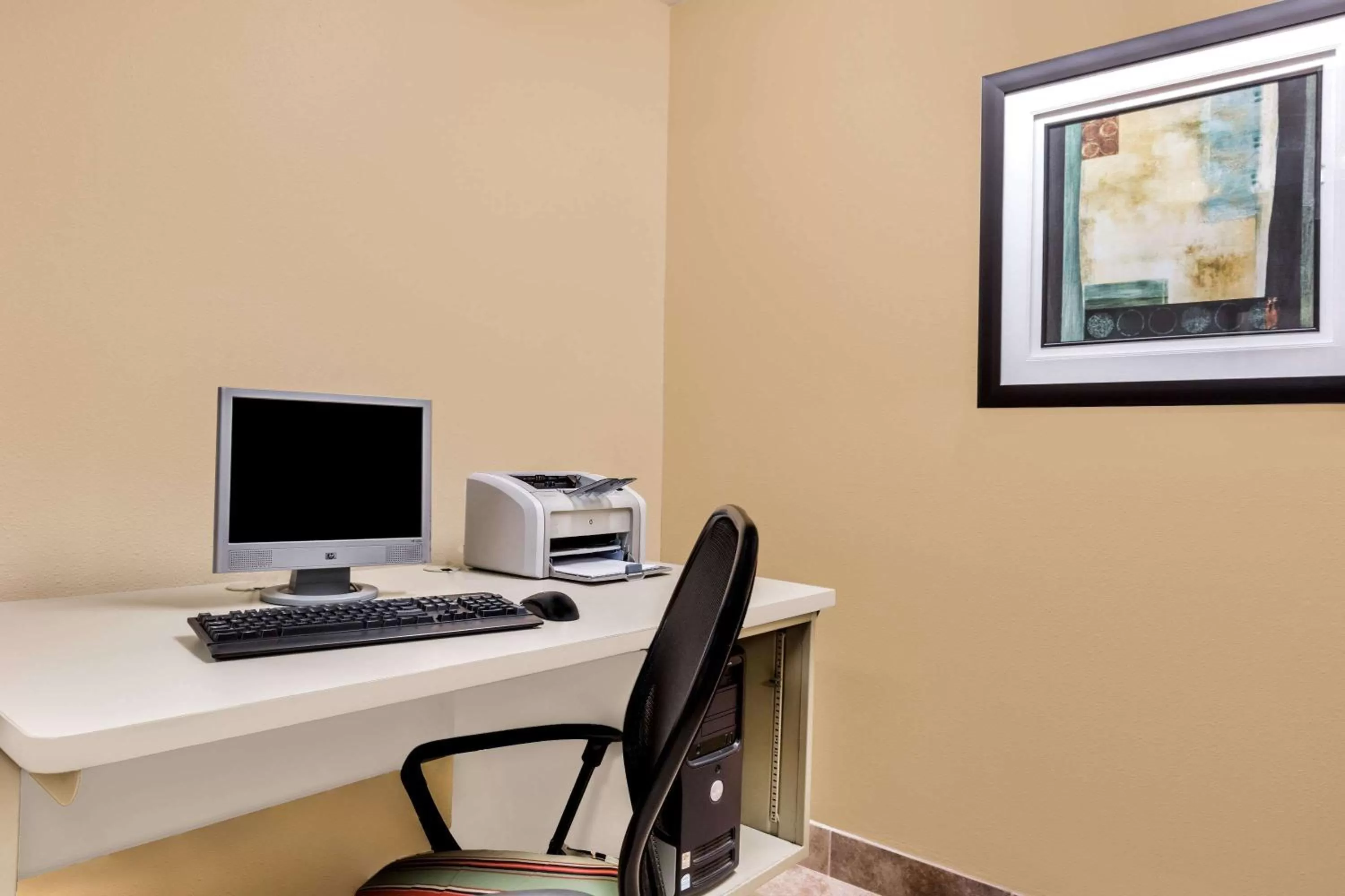 On site in Super 8 by Wyndham Grinnell IA