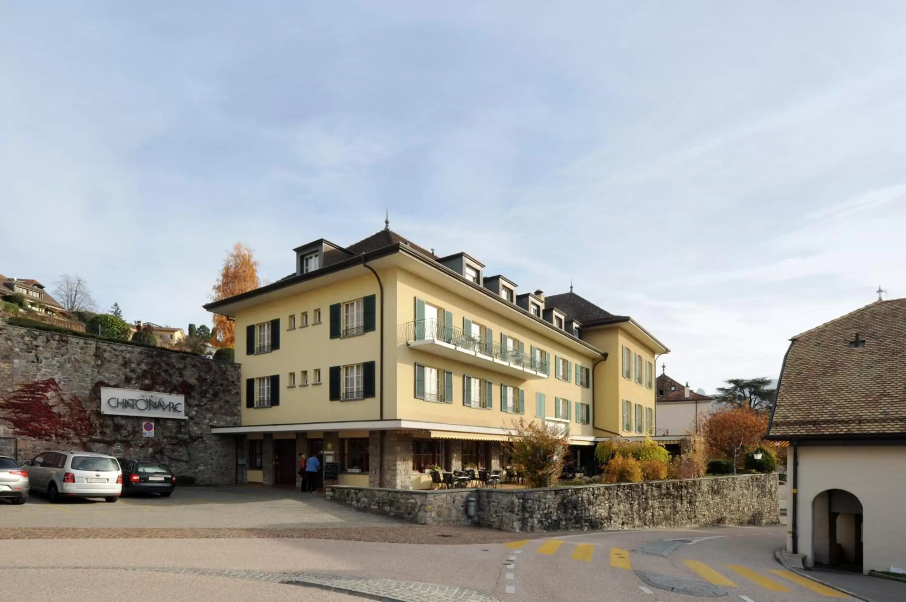 Facade/entrance in Châtonneyre Hotel & Restaurant