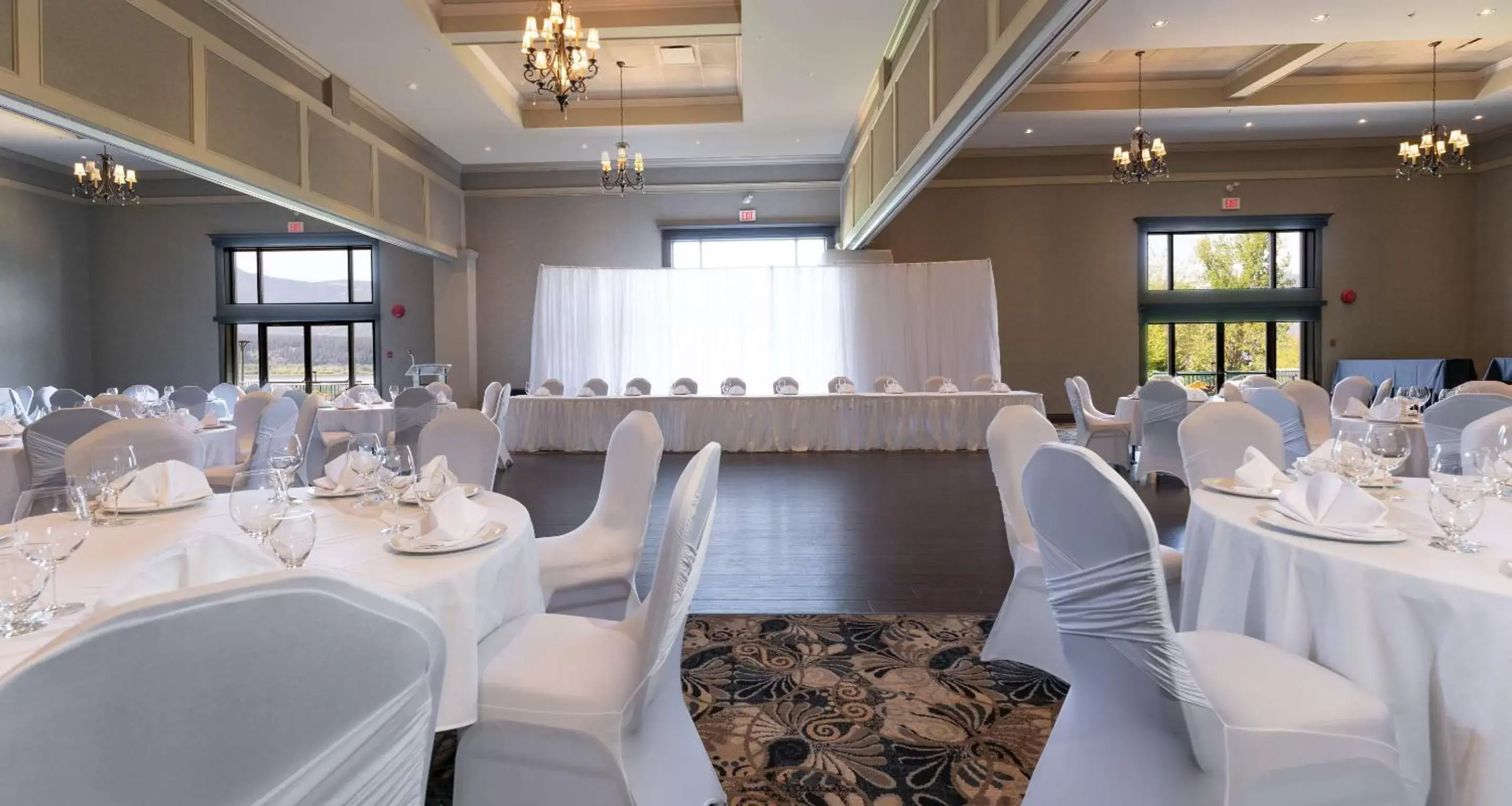 Banquet/Function facilities, Banquet Facilities in Prestige Harbourfront Resort, WorldHotels Luxury