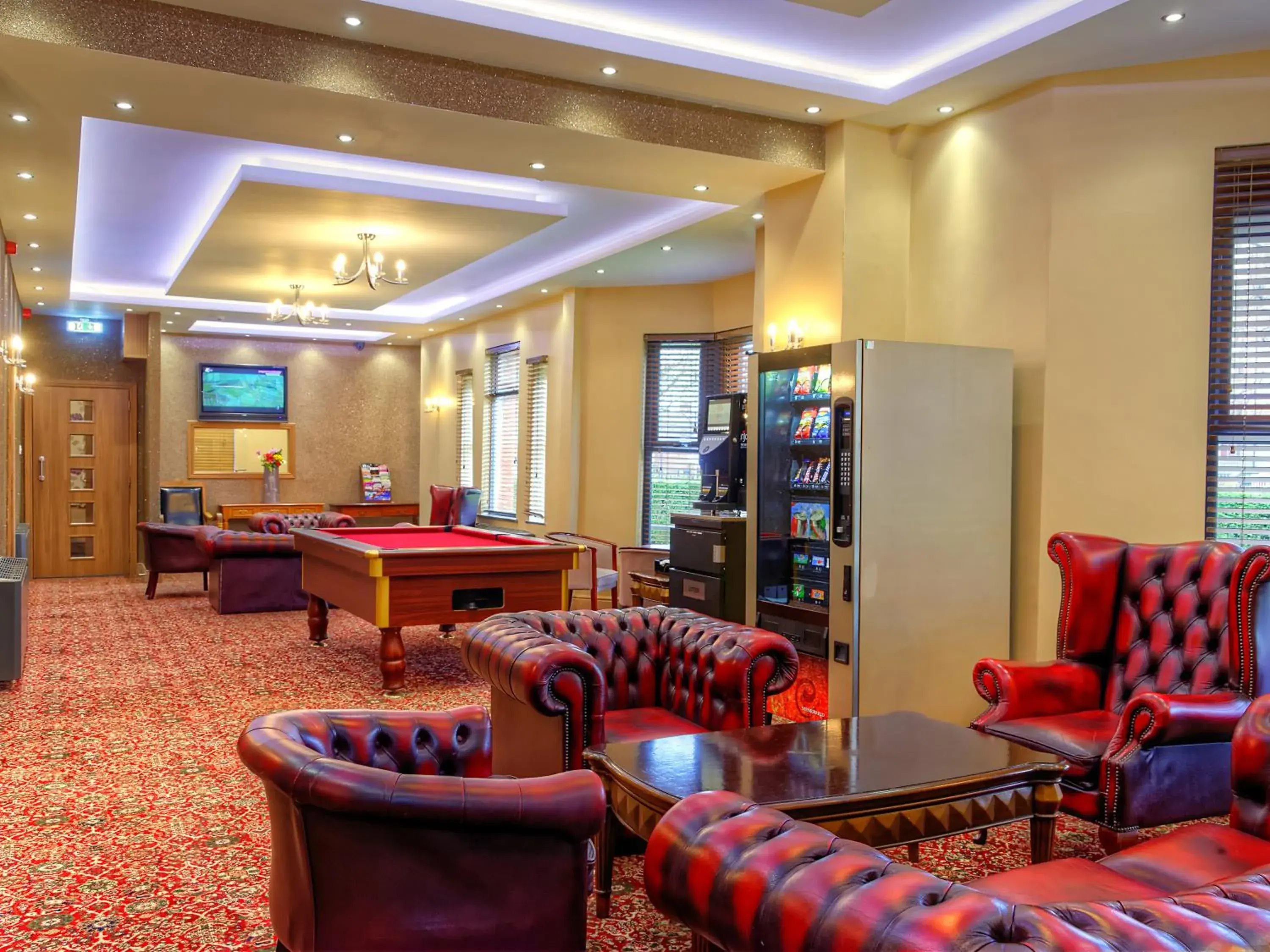Lobby or reception, Billiards in Grainger Hotel