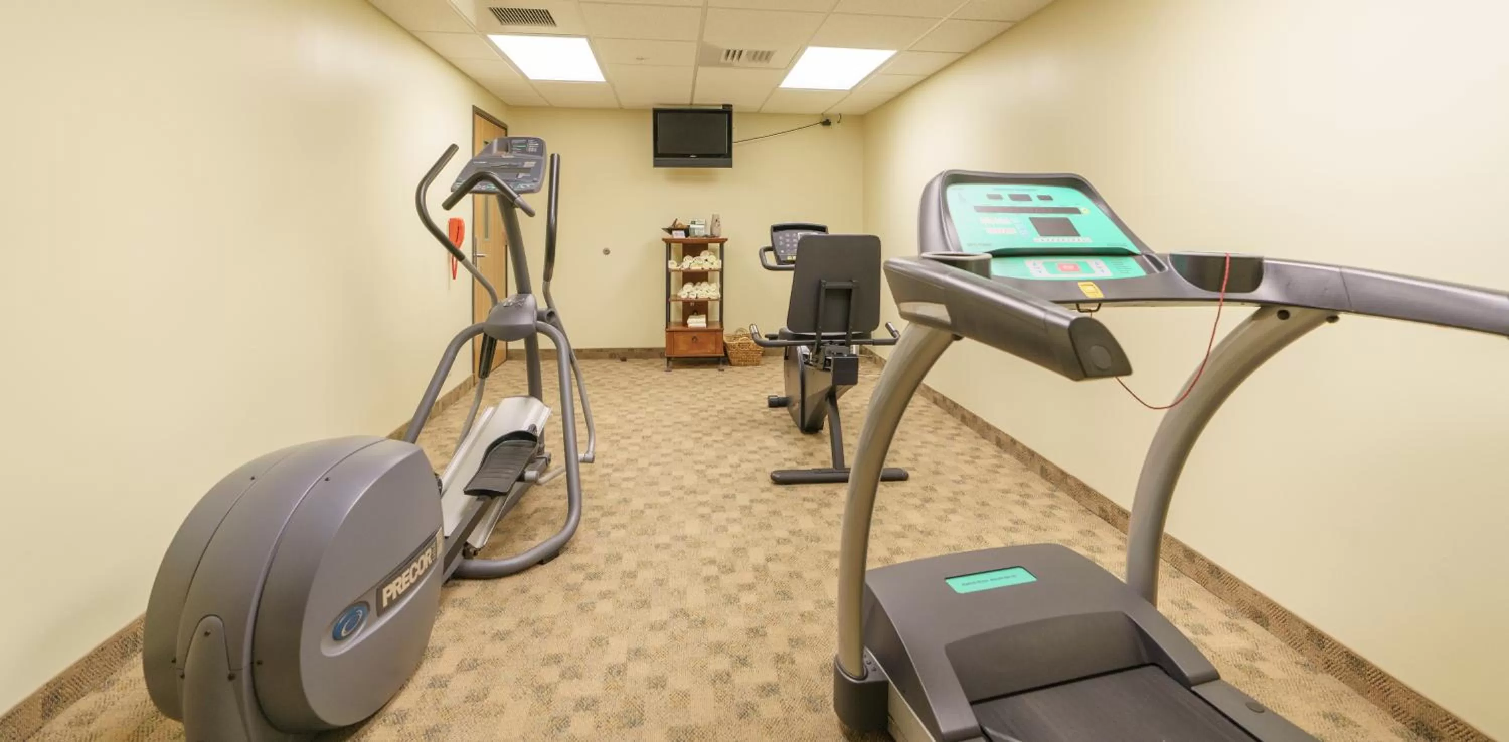 Fitness centre/facilities in Supertel Inn & Conference Center