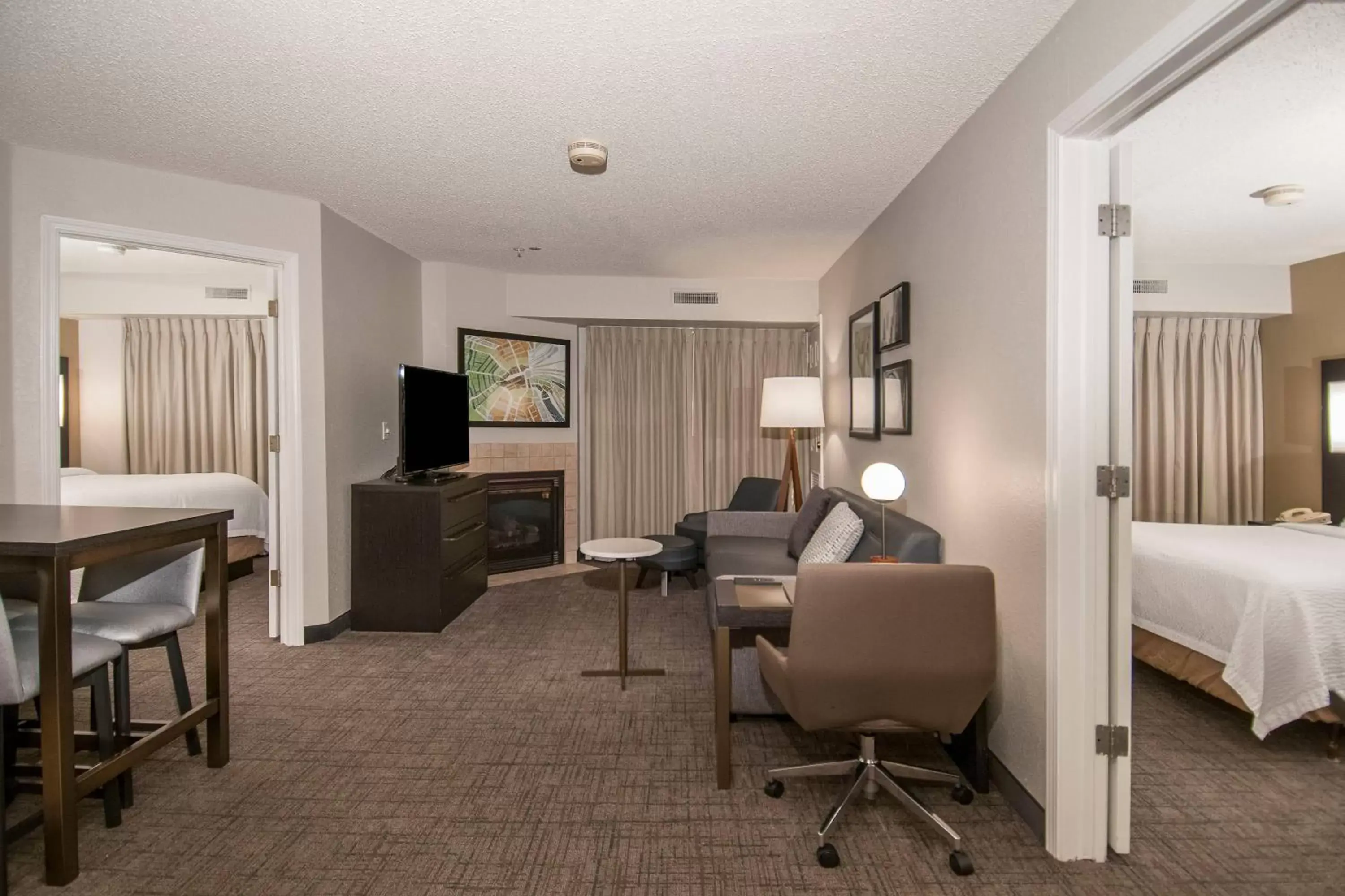 Bedroom, Seating Area in Residence Inn by Marriott Springdale