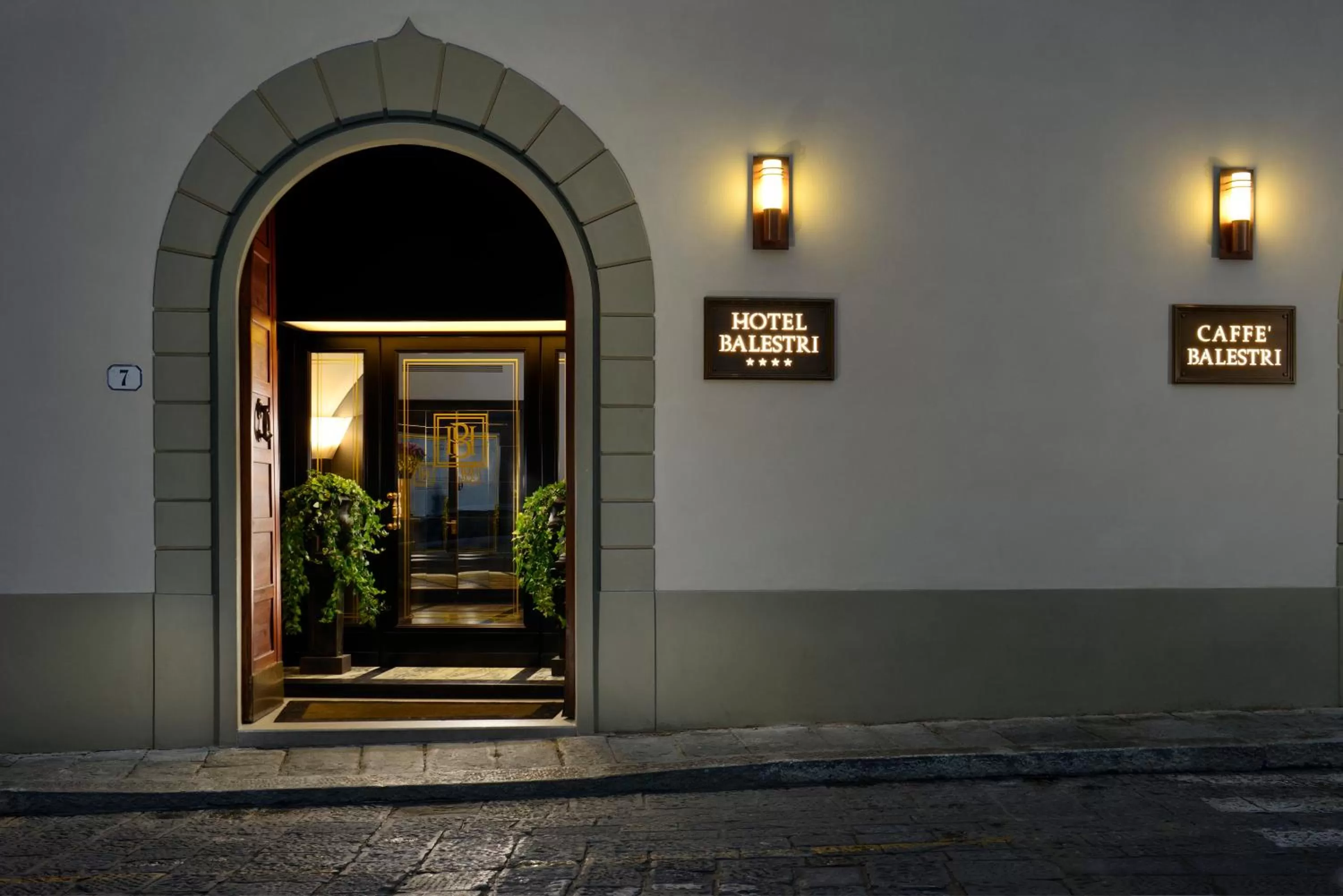 Facade/entrance in Hotel Balestri - WTB Hotels