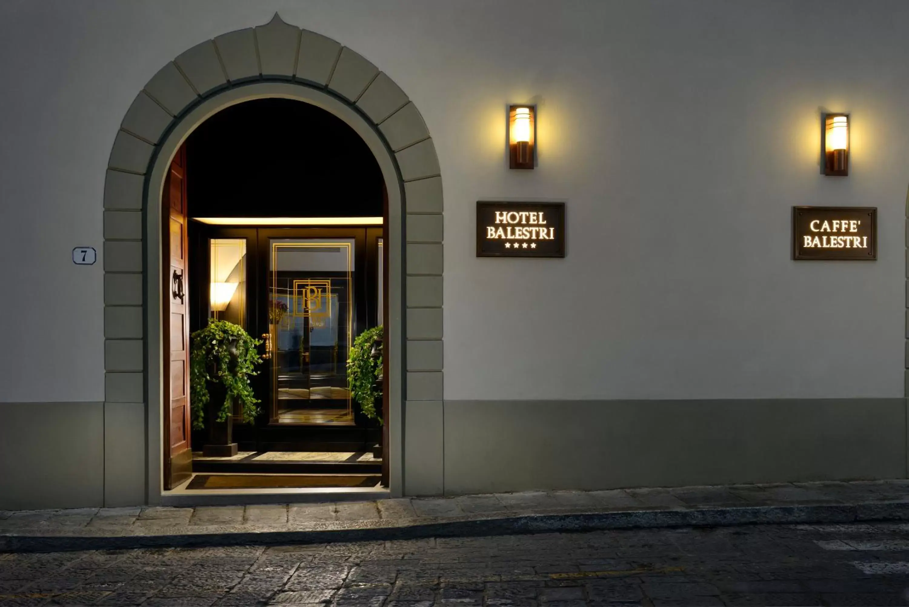 Facade/entrance in Hotel Balestri - WTB Hotels