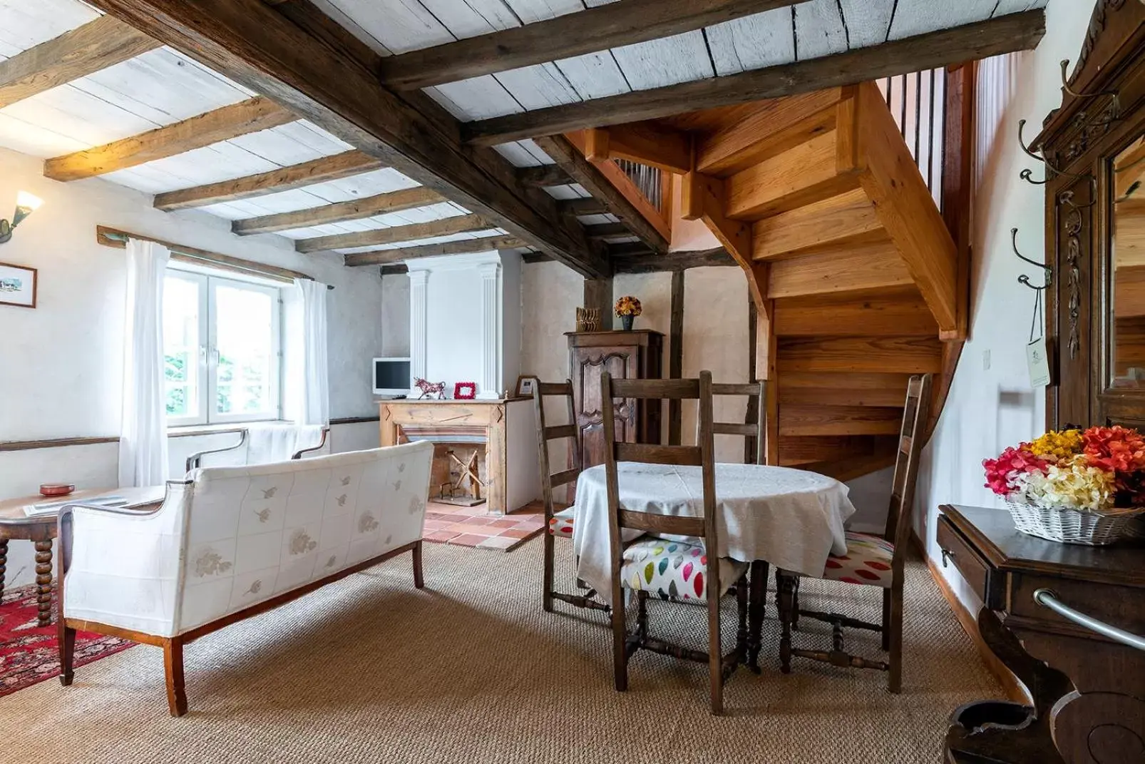 Living room, Dining Area in Domaine de Bassilour