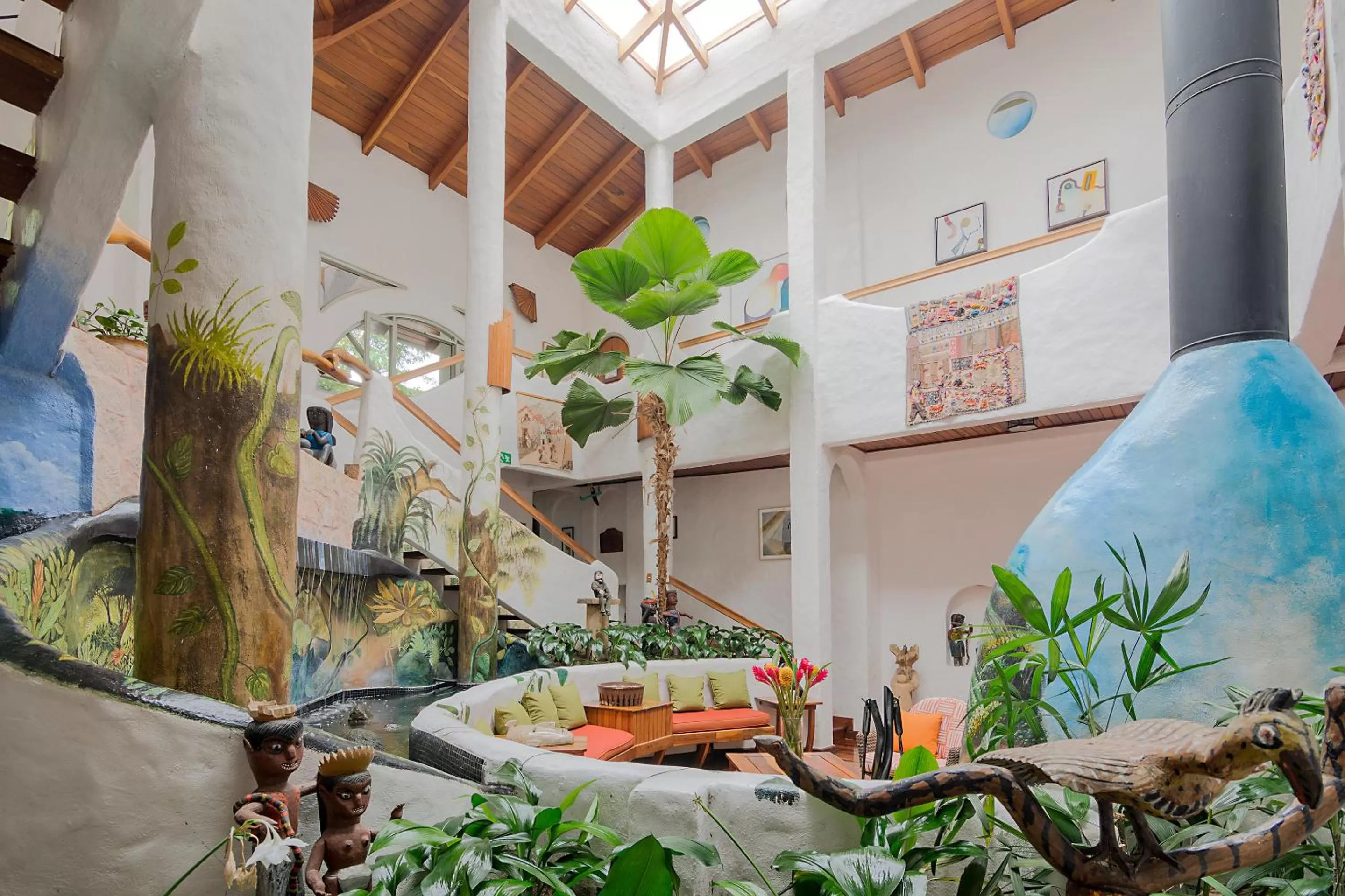 Lobby or reception in Finca Rosa Blanca Coffee Farm and Inn