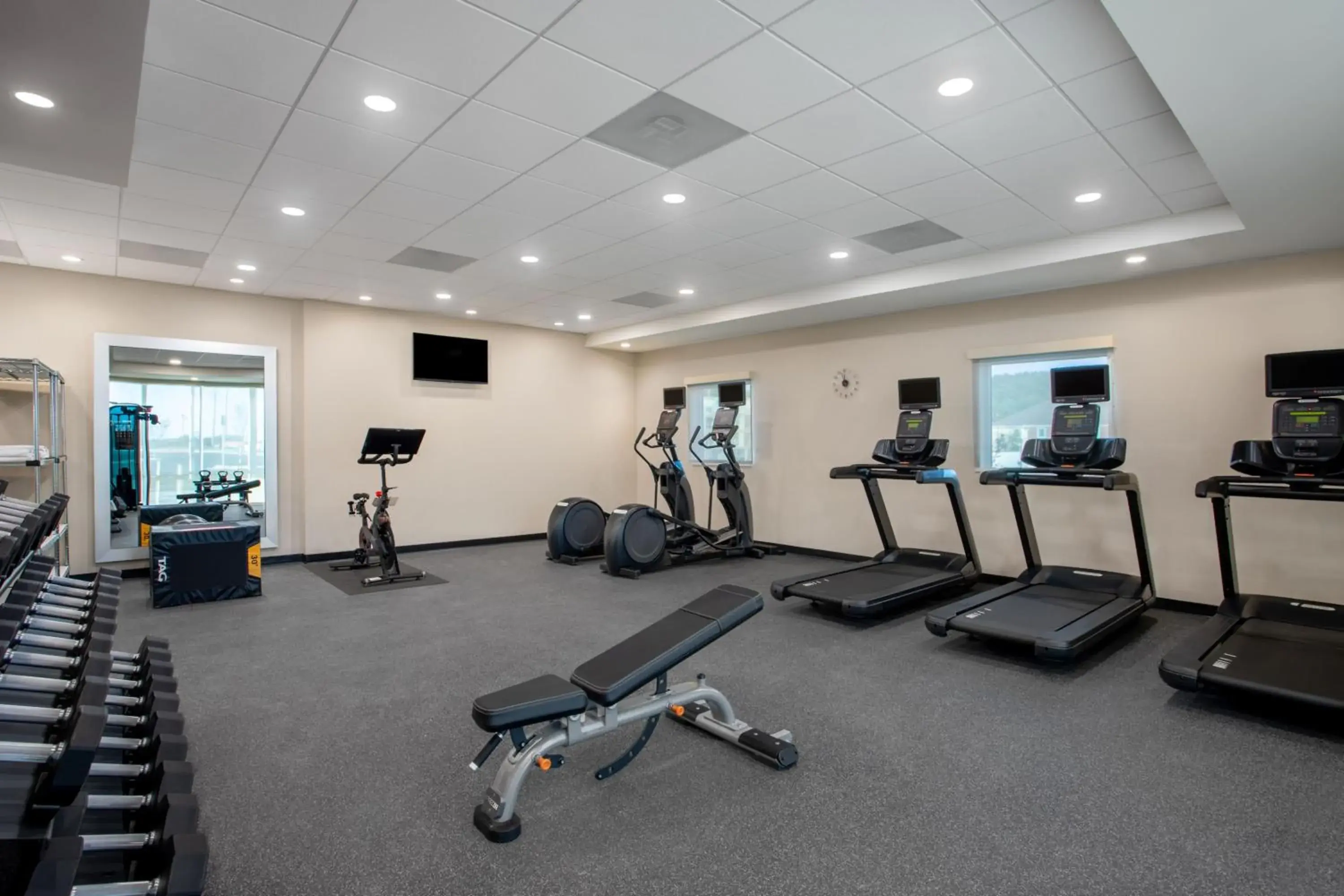 Fitness centre/facilities in Home2 Suites By Hilton Calhoun Fitness centre/facilities in Home2 Suites By Hilton Calhoun