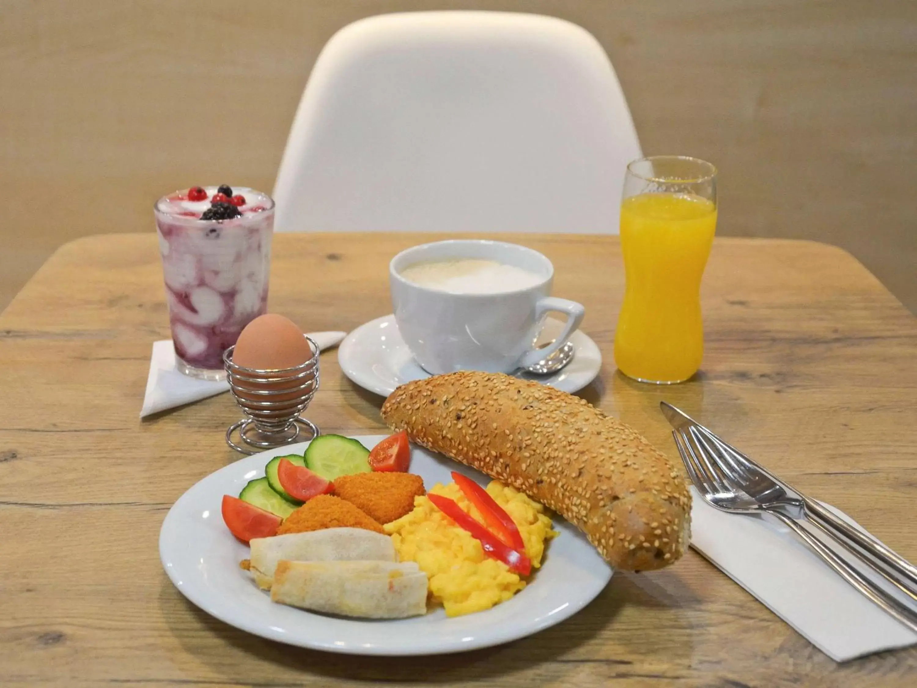 Restaurant/places to eat, Breakfast in Ibis Győr