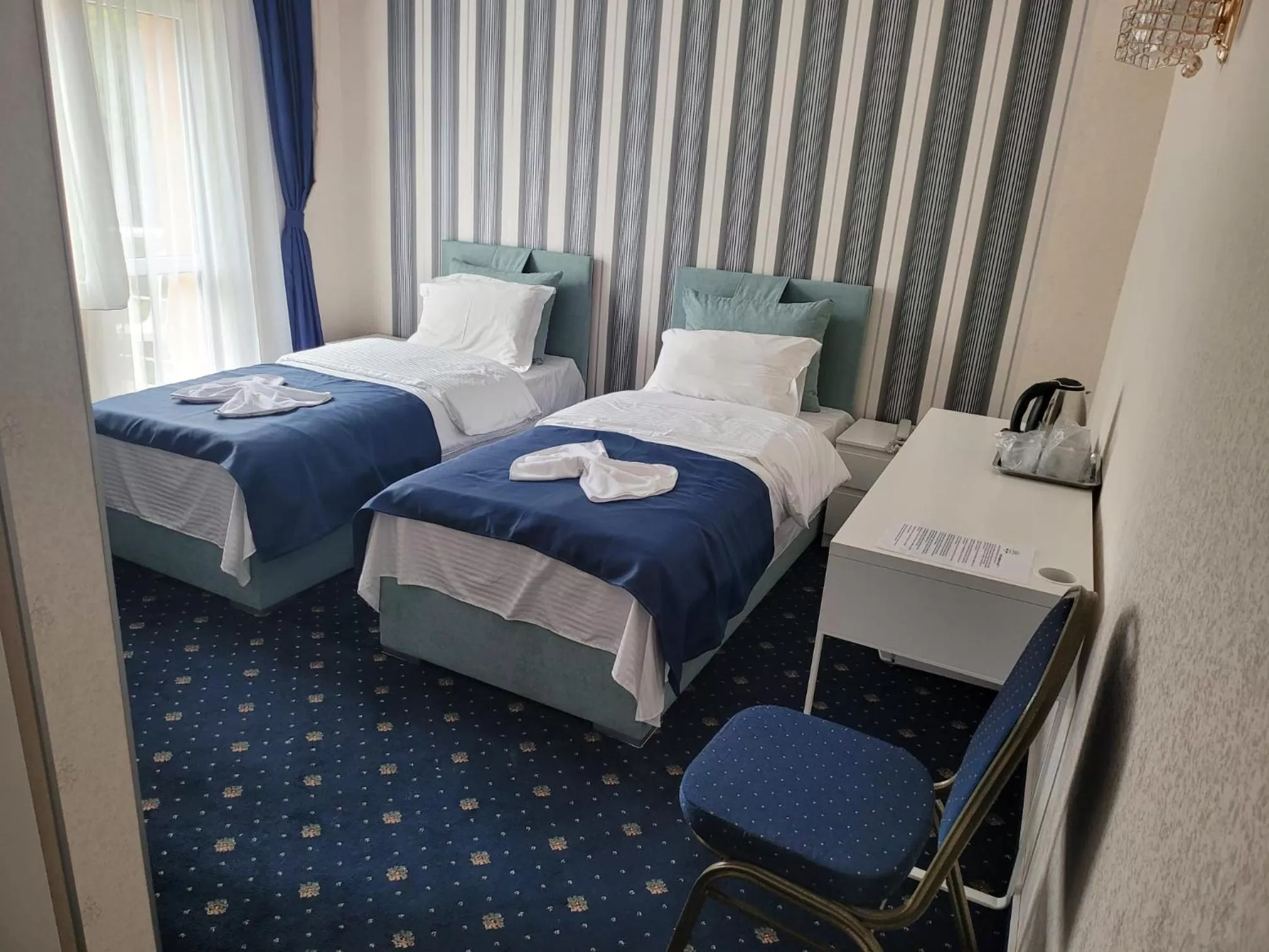 Photo of the whole room, Bed in Hotel Green Palace