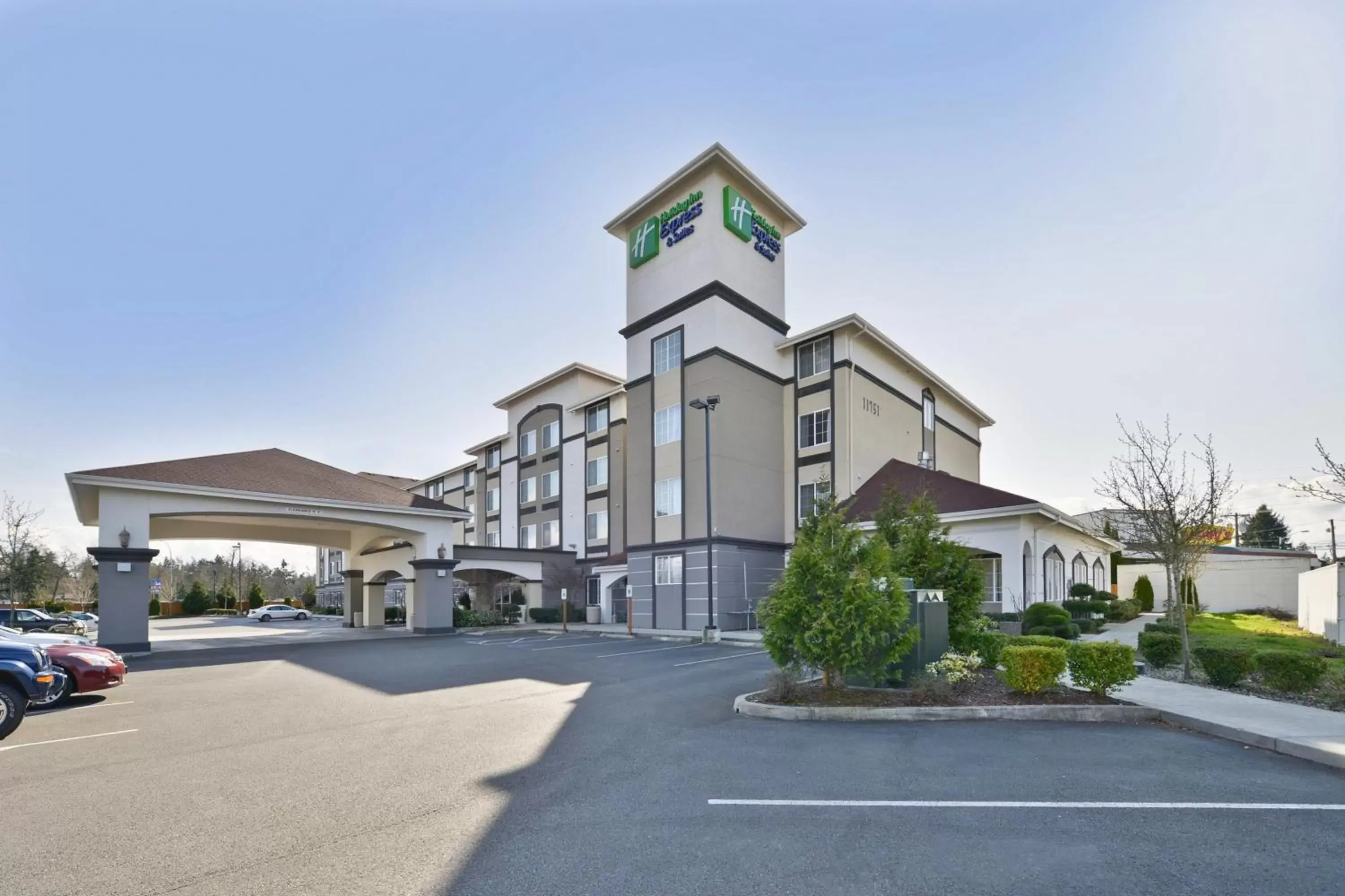 Property Building in Holiday Inn Express Hotel & Suites Tacoma South - Lakewood, an IHG Hotel