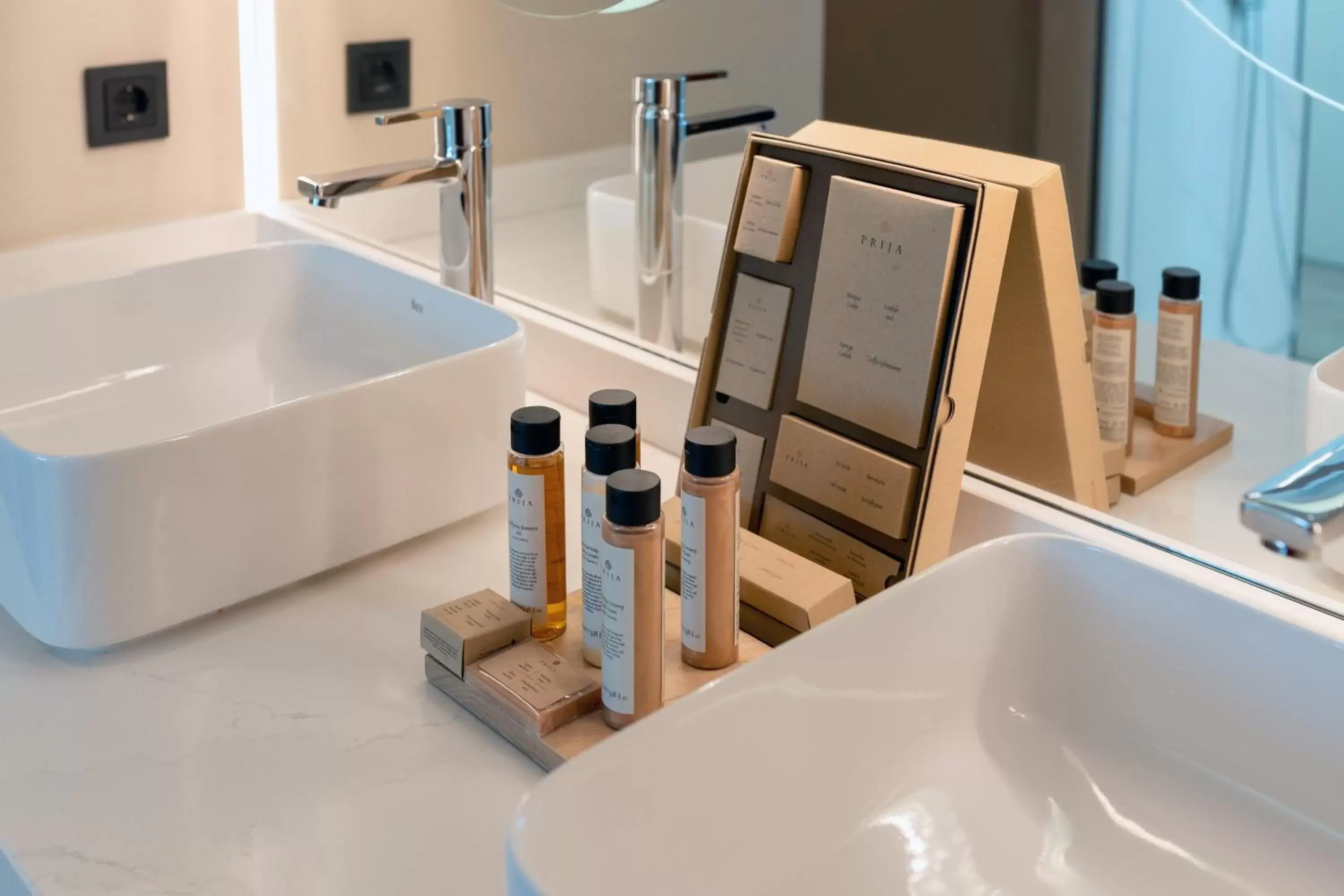 Bathroom in Arrecife Gran Hotel & Spa